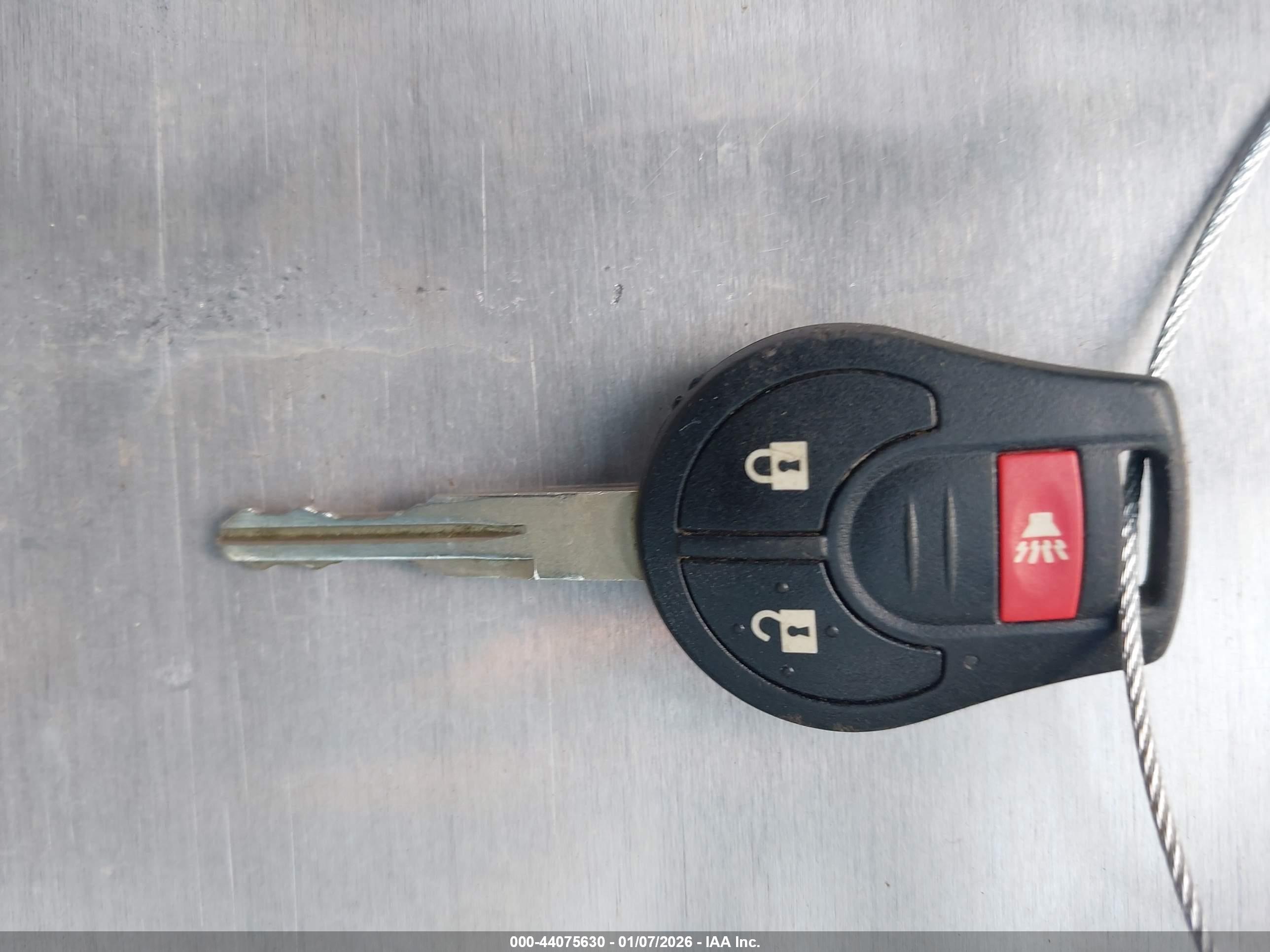 NISSAN ROGUE image 11