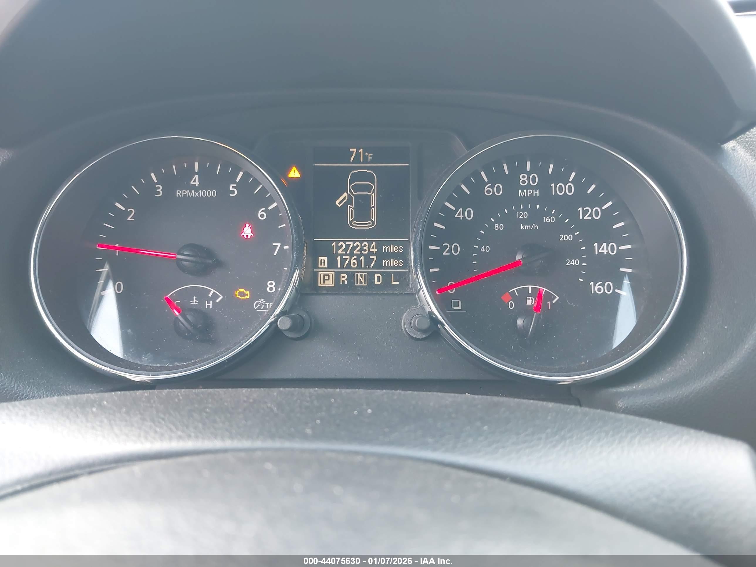 NISSAN ROGUE image 7