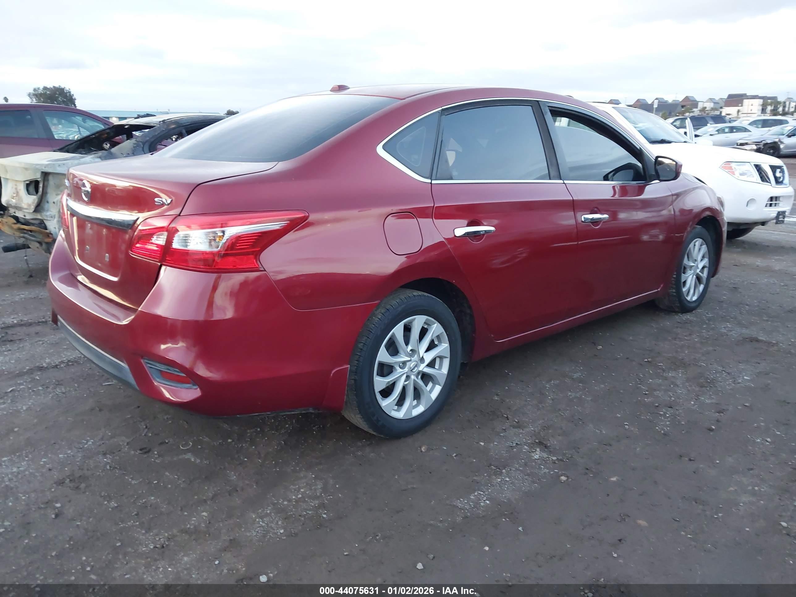 NISSAN SENTRA image 4