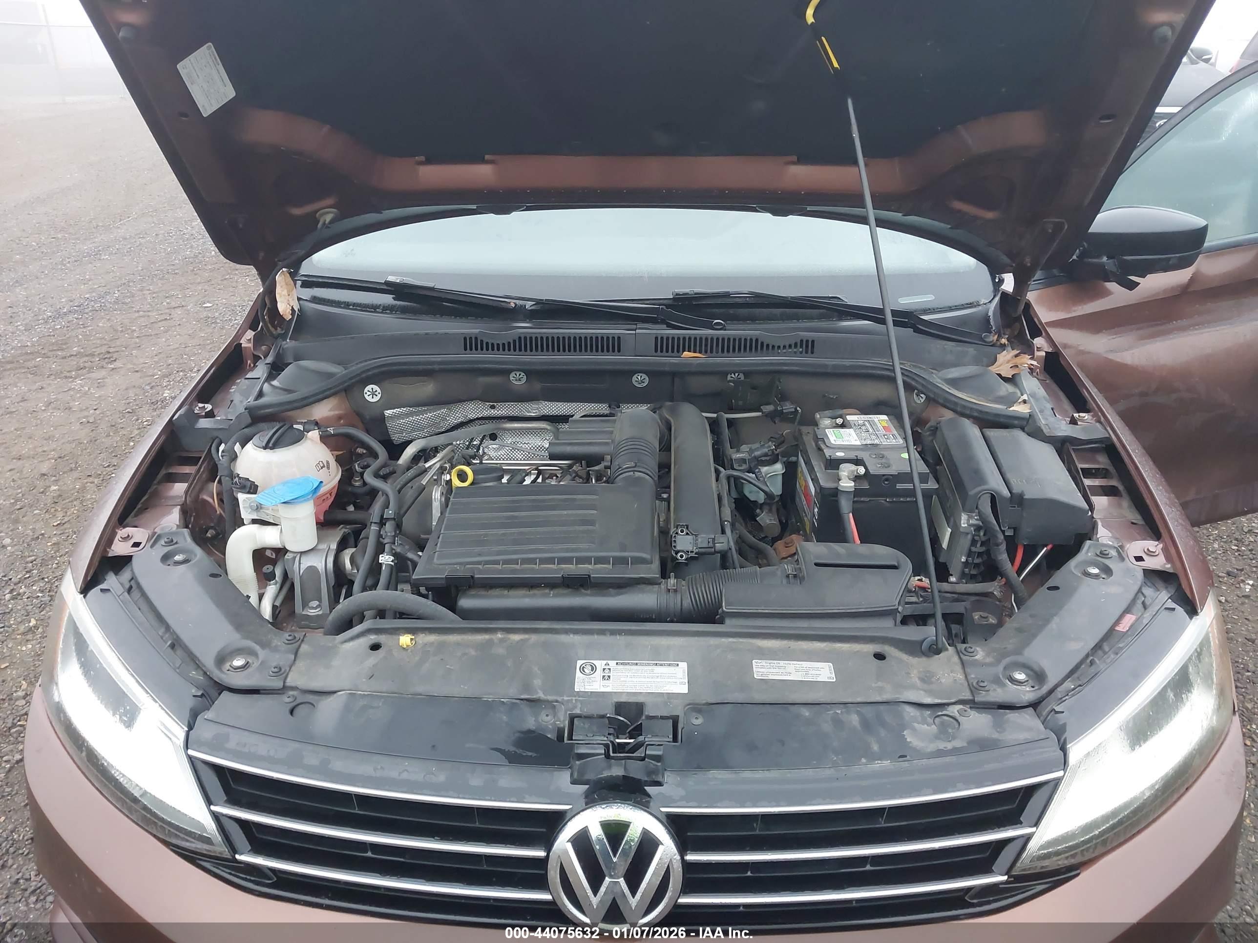VOLKSWAGEN JETTA image 10