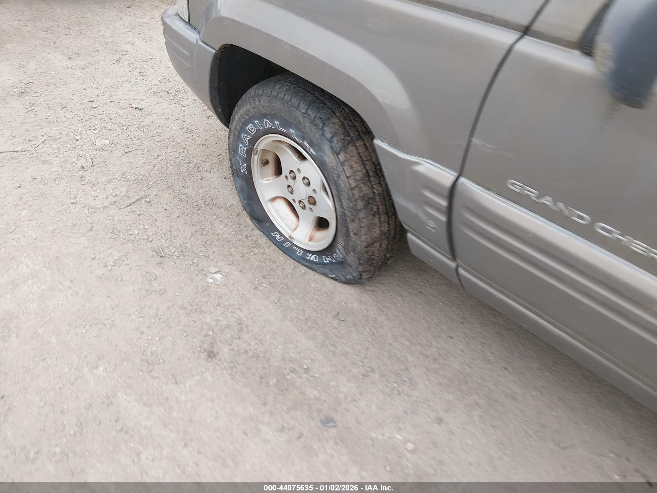 JEEP GRAND image 6