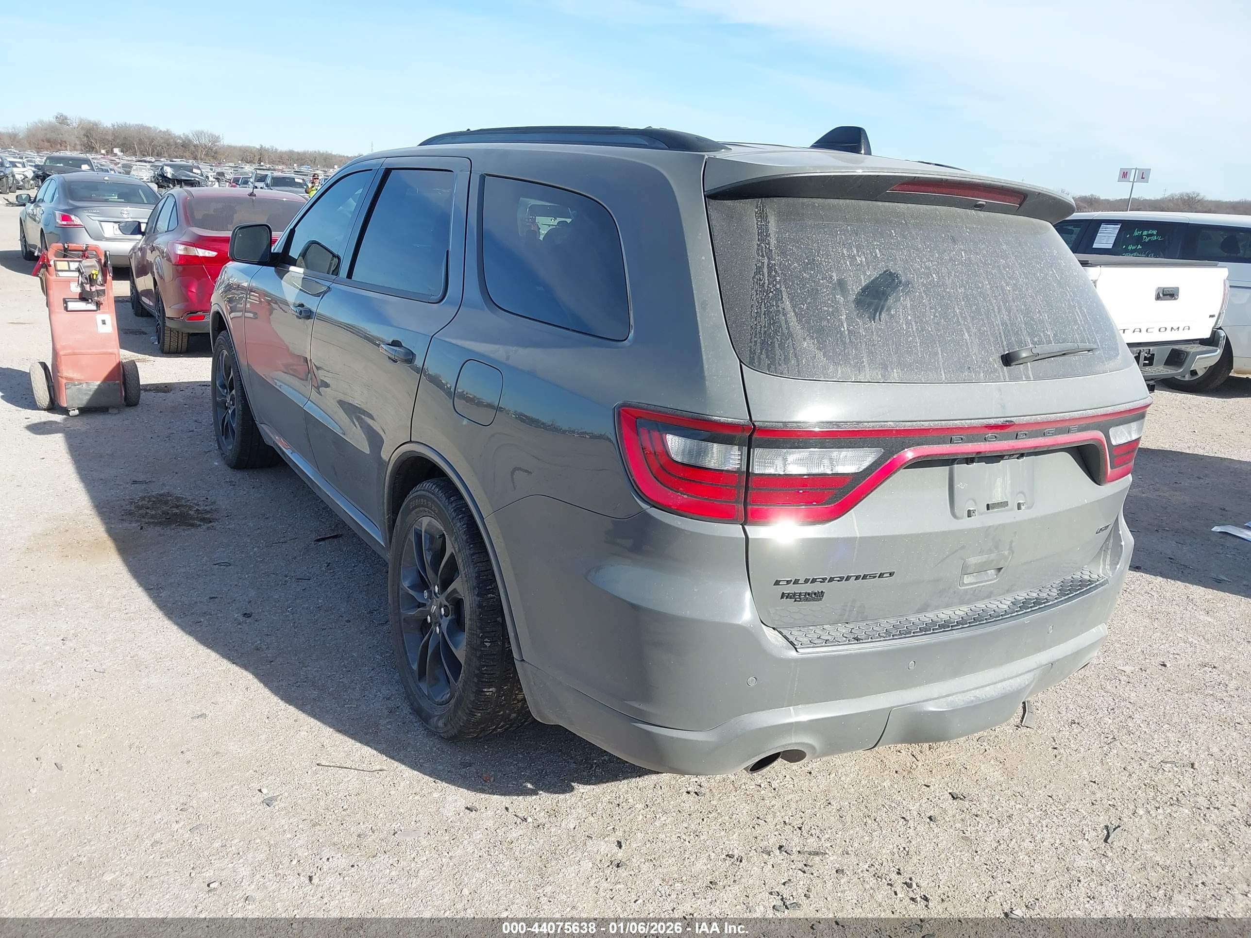 DODGE DURANGO image 3