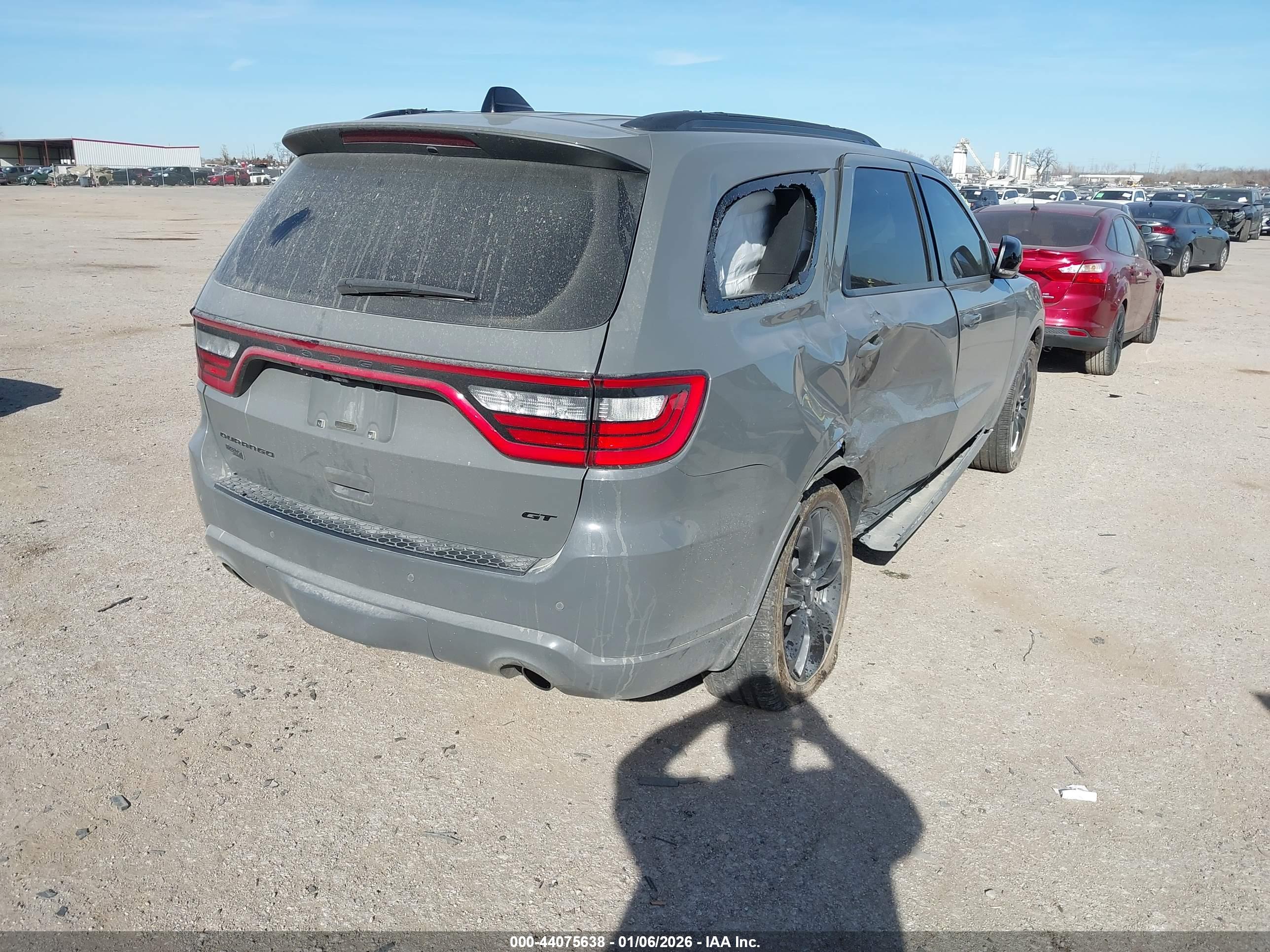 DODGE DURANGO image 4