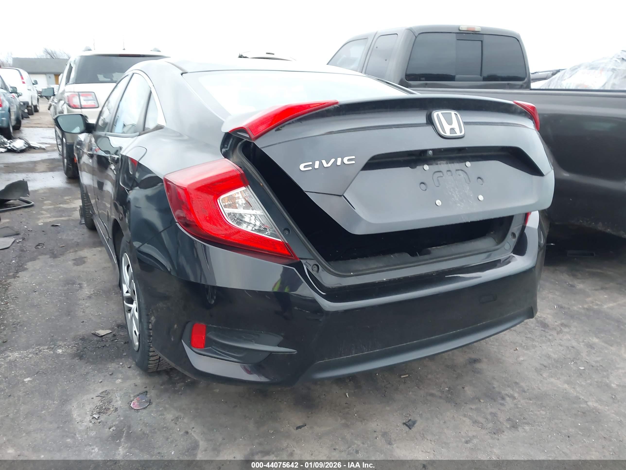 HONDA CIVIC image 3