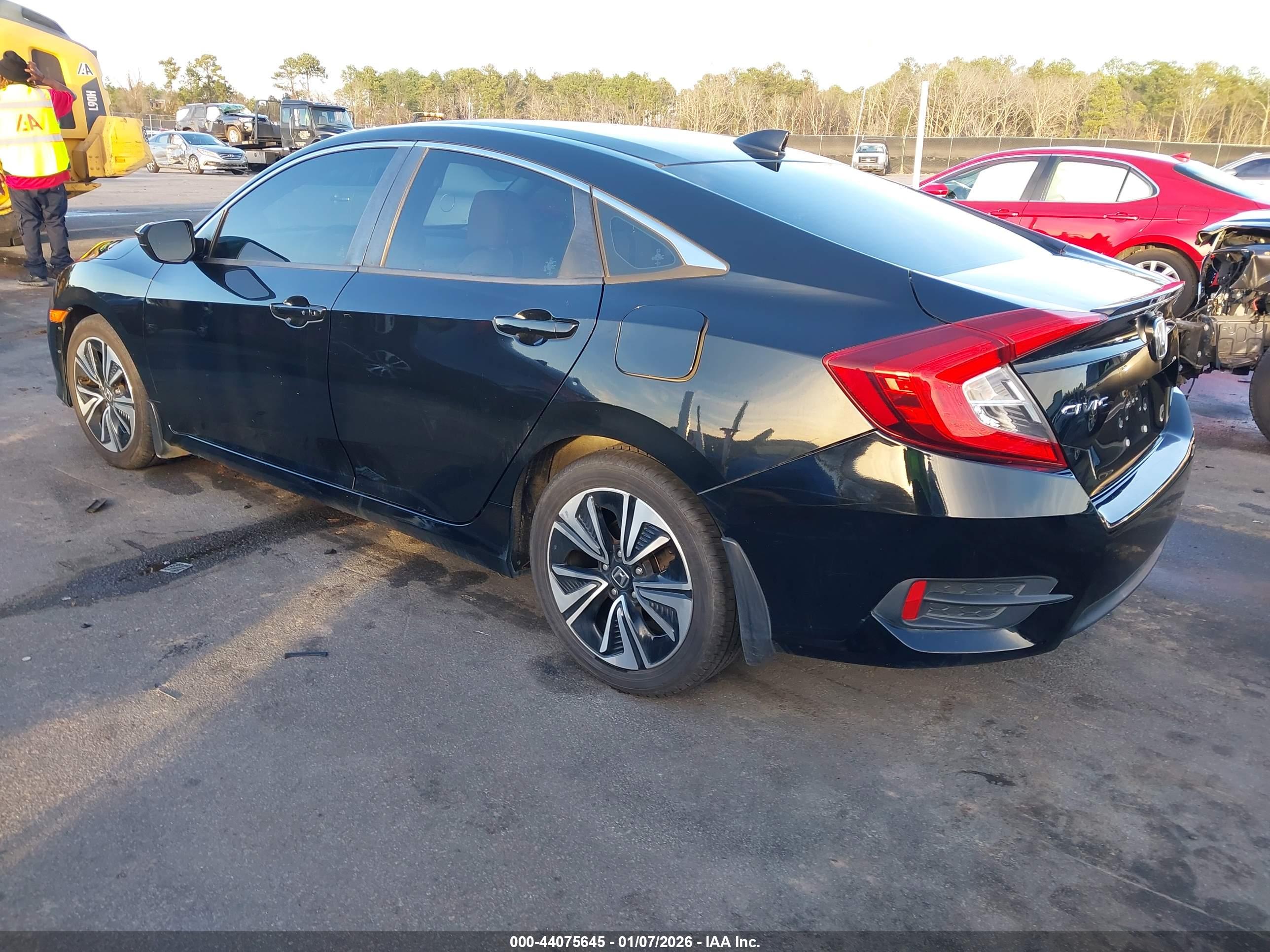 HONDA CIVIC image 3