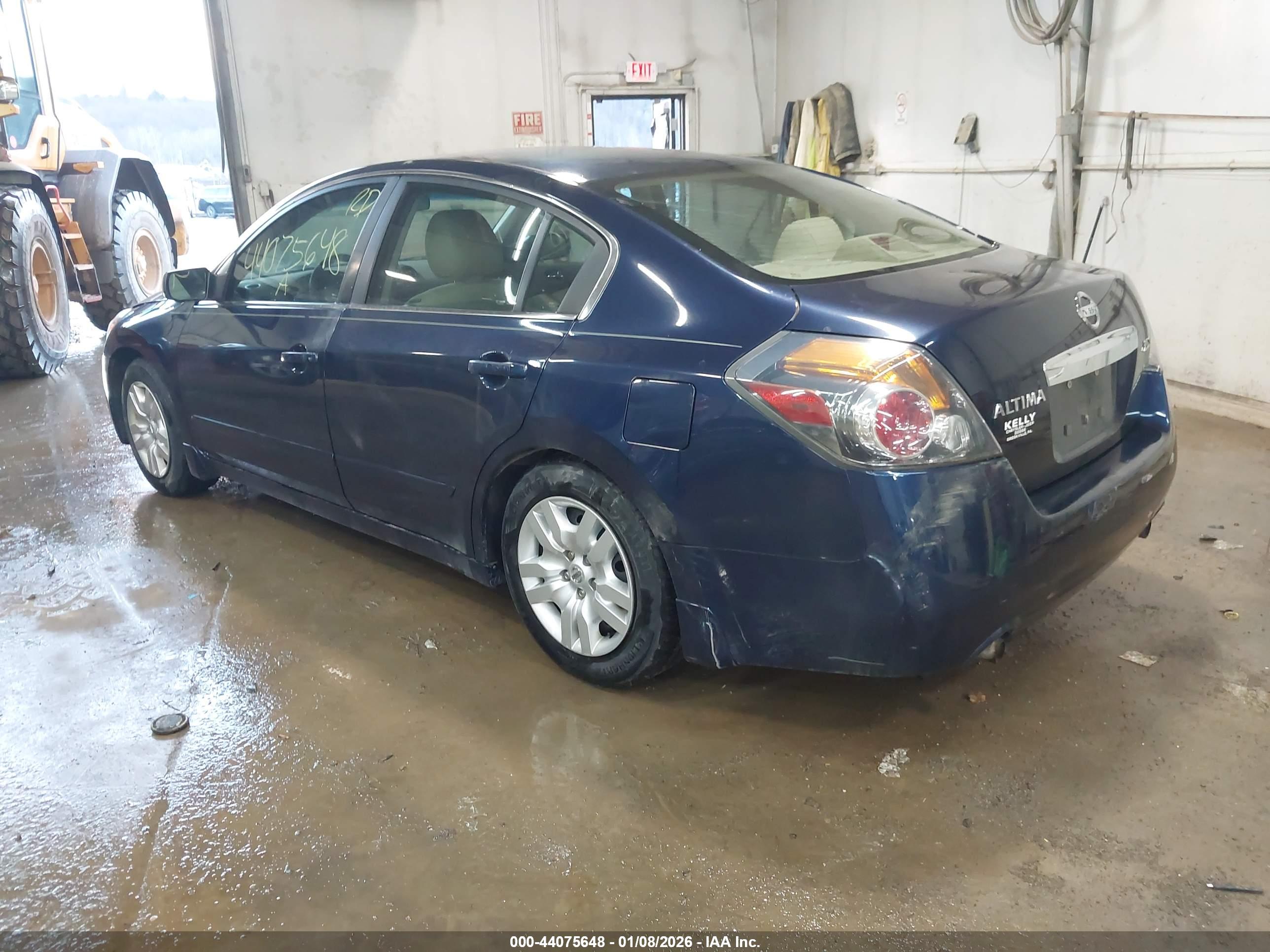 NISSAN ALTIMA image 3