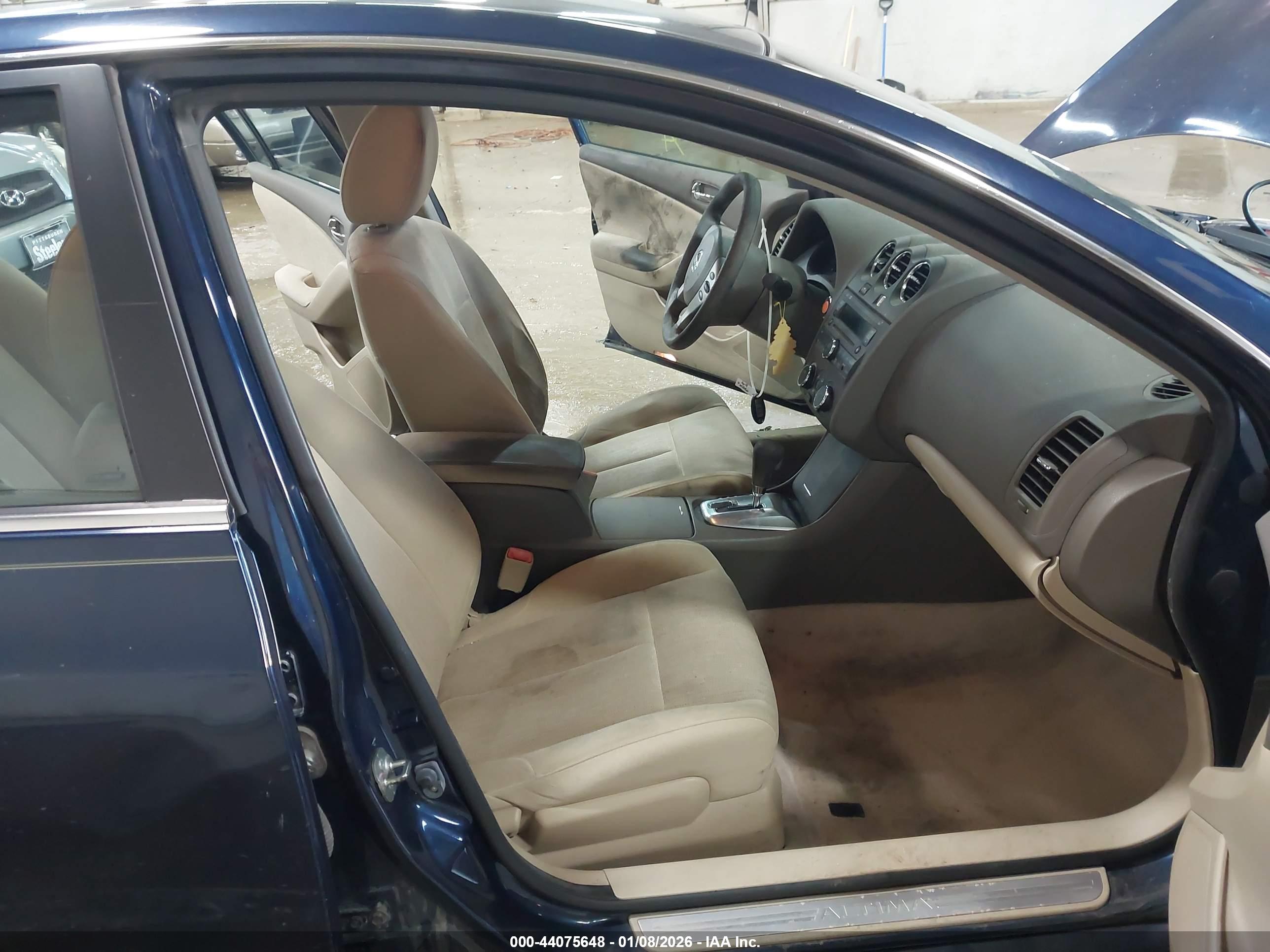 NISSAN ALTIMA image 5