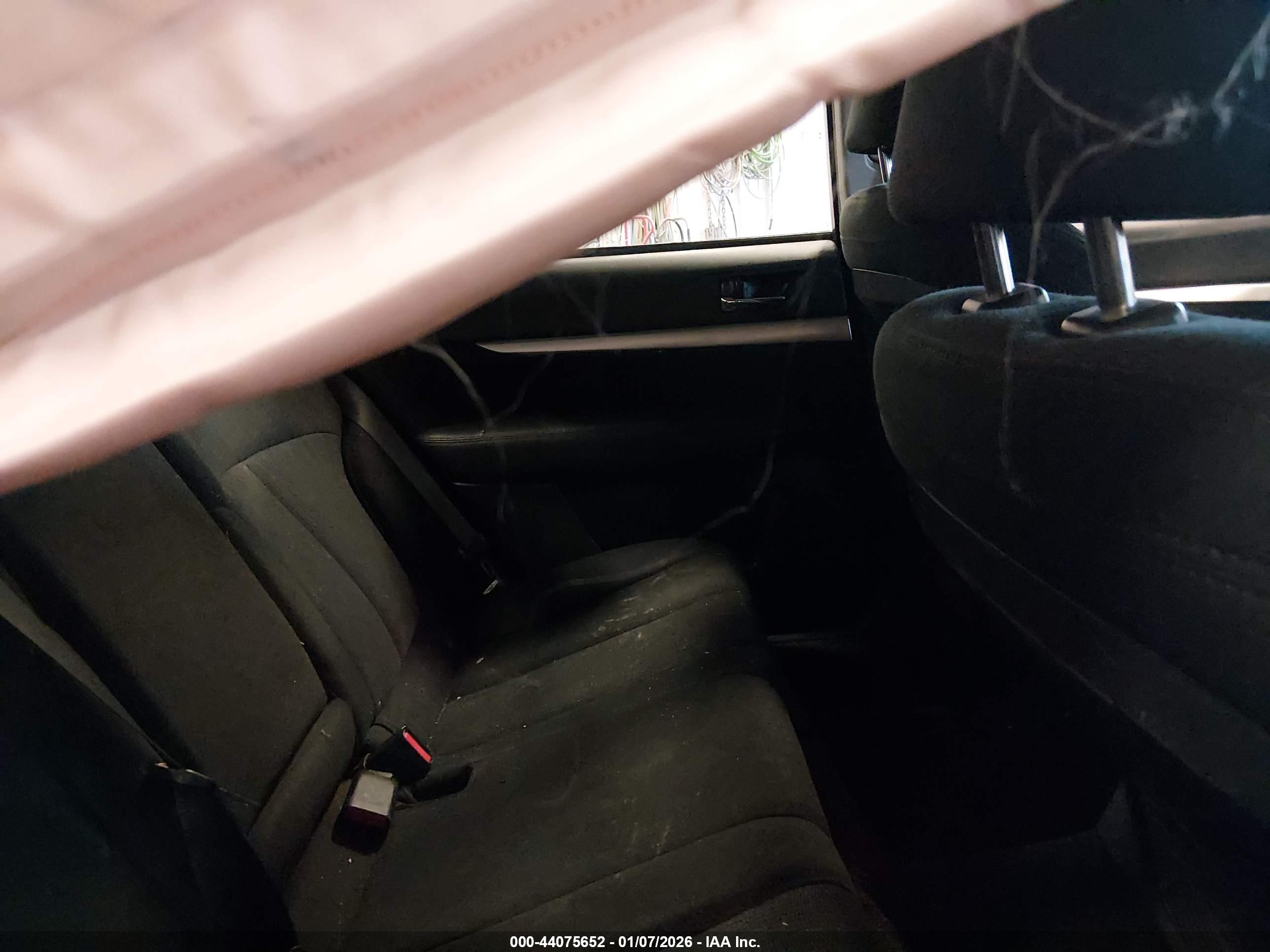 SUBARU LEGACY image 8