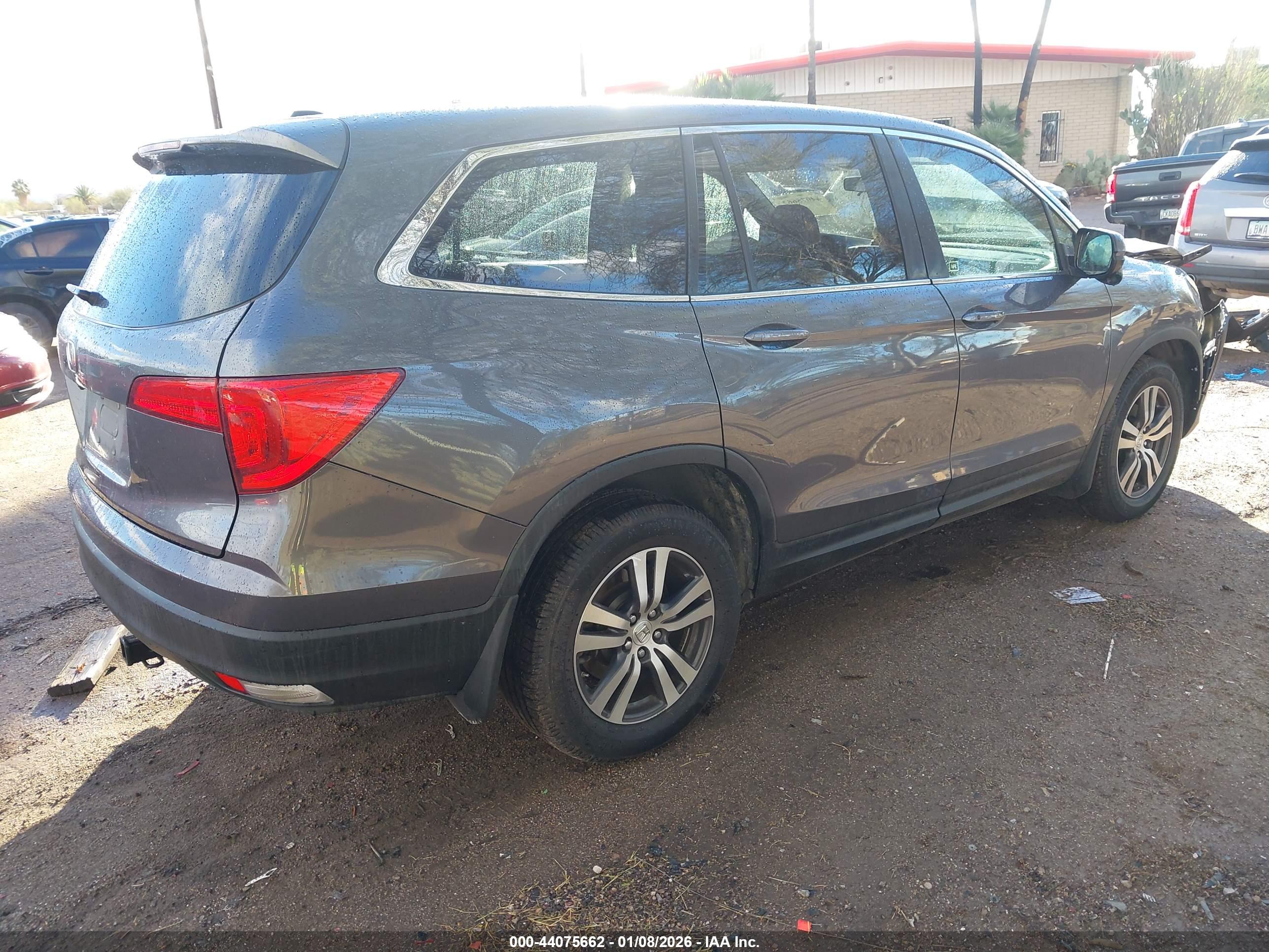 HONDA PILOT image 4