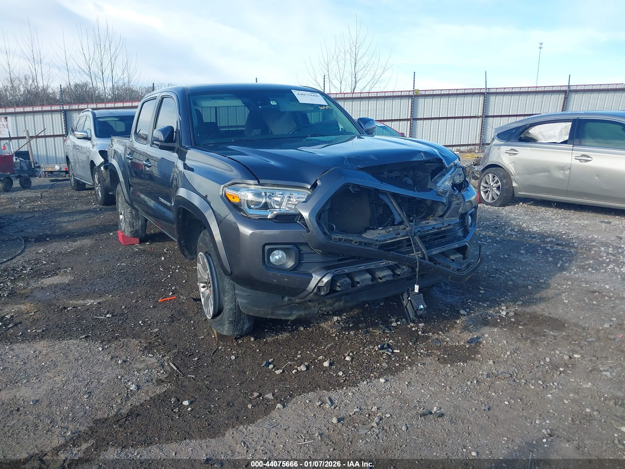 TOYOTA TACOMA image 6