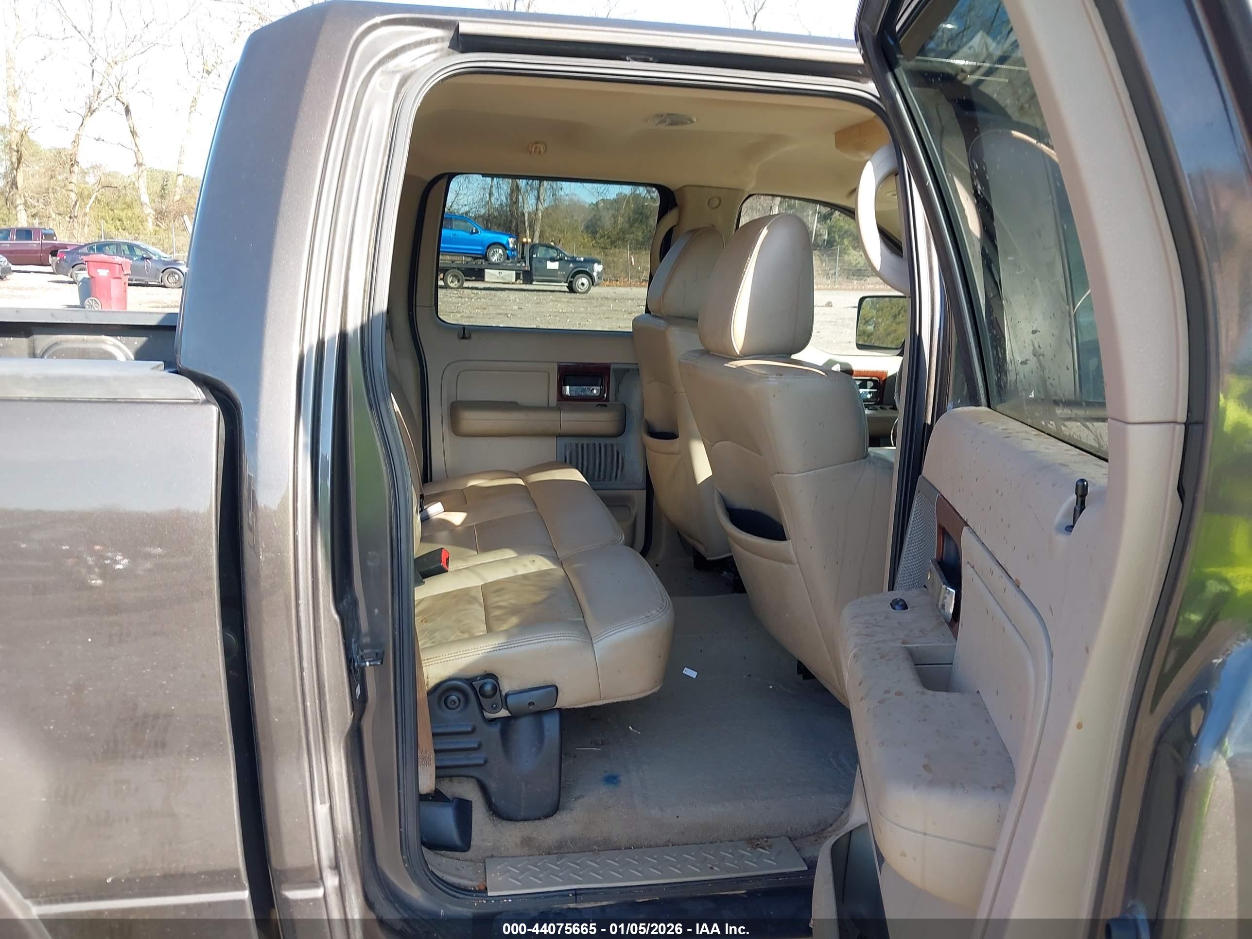 FORD F-150 image 8
