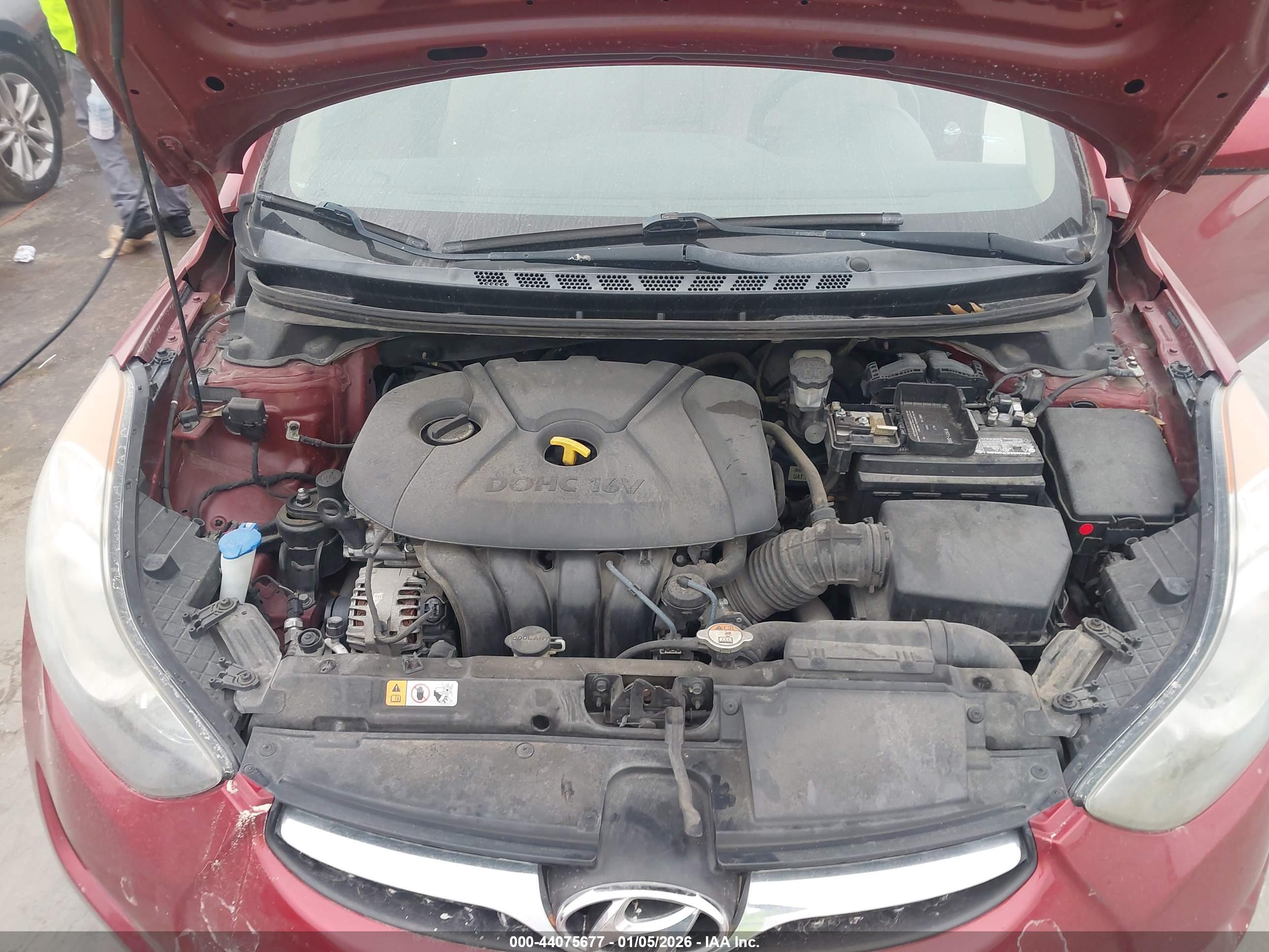 HYUNDAI ELANTRA image 10
