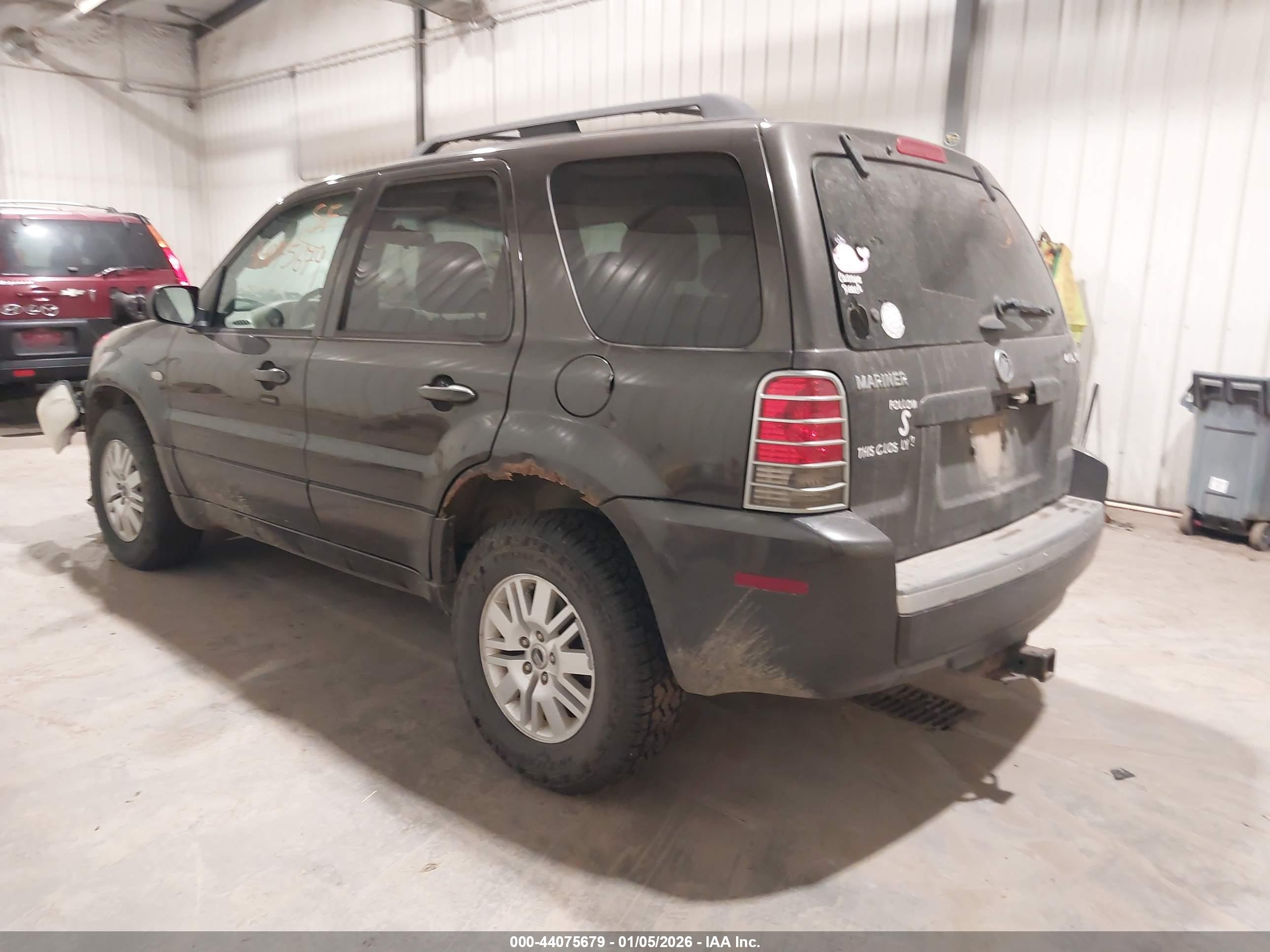 MERCURY MARINER image 3