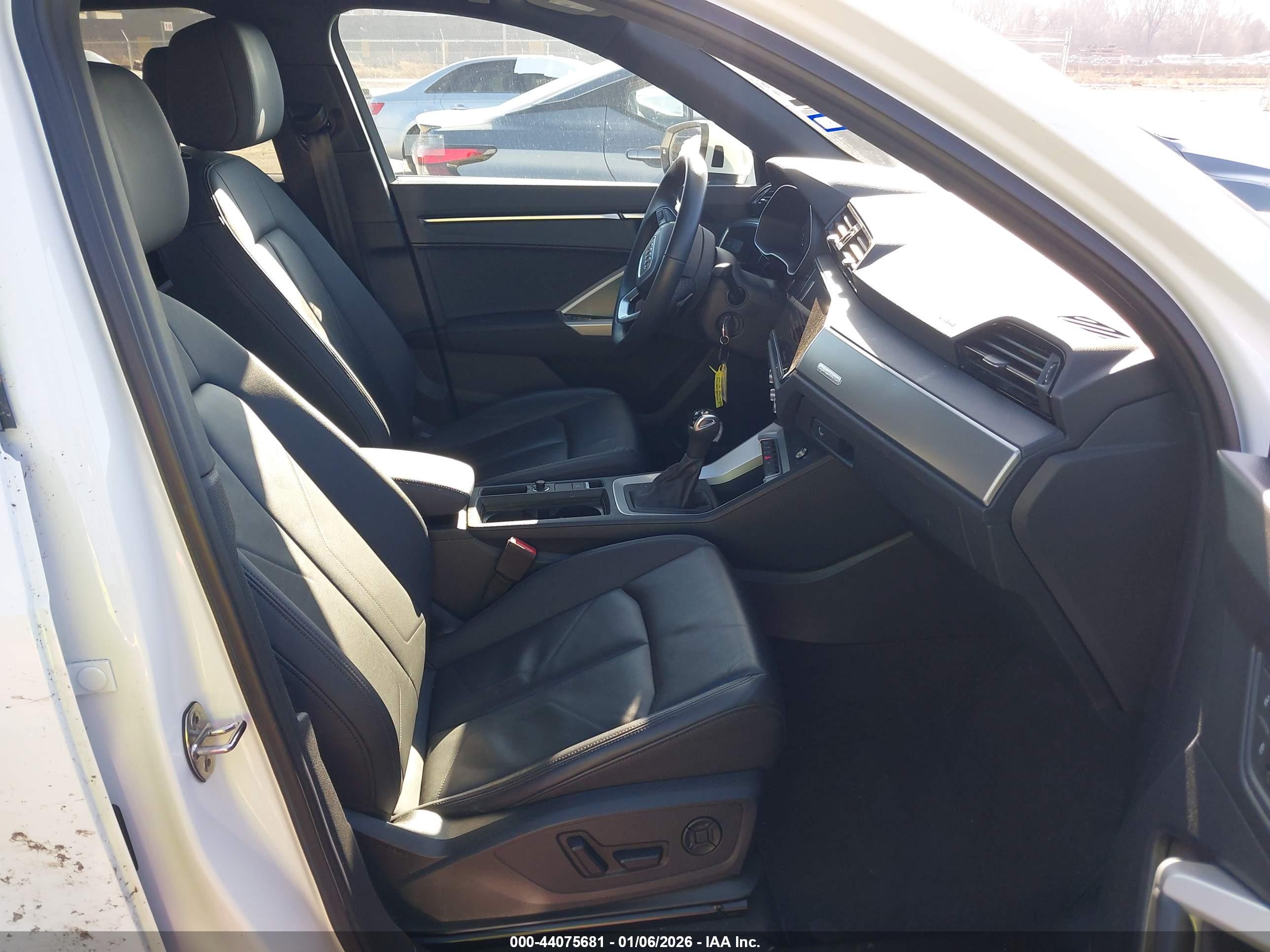 AUDI Q3 image 5