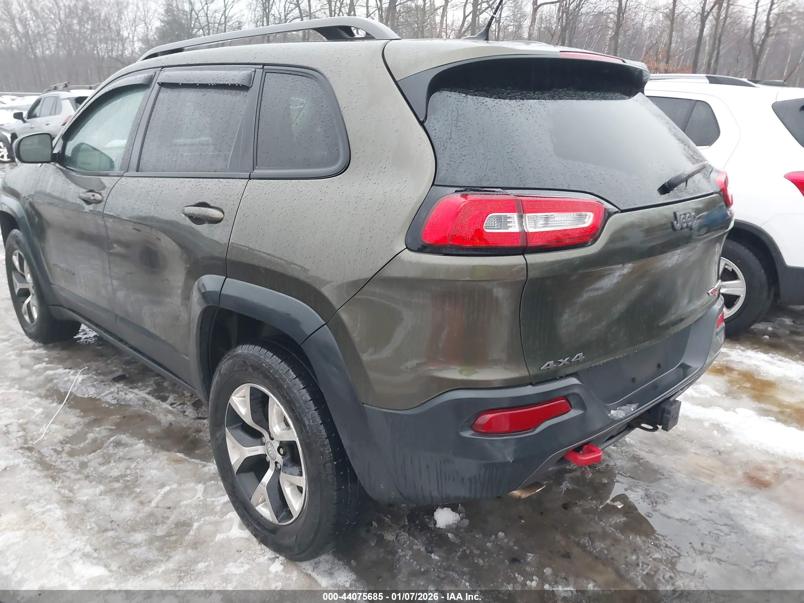JEEP CHEROKEE image 3