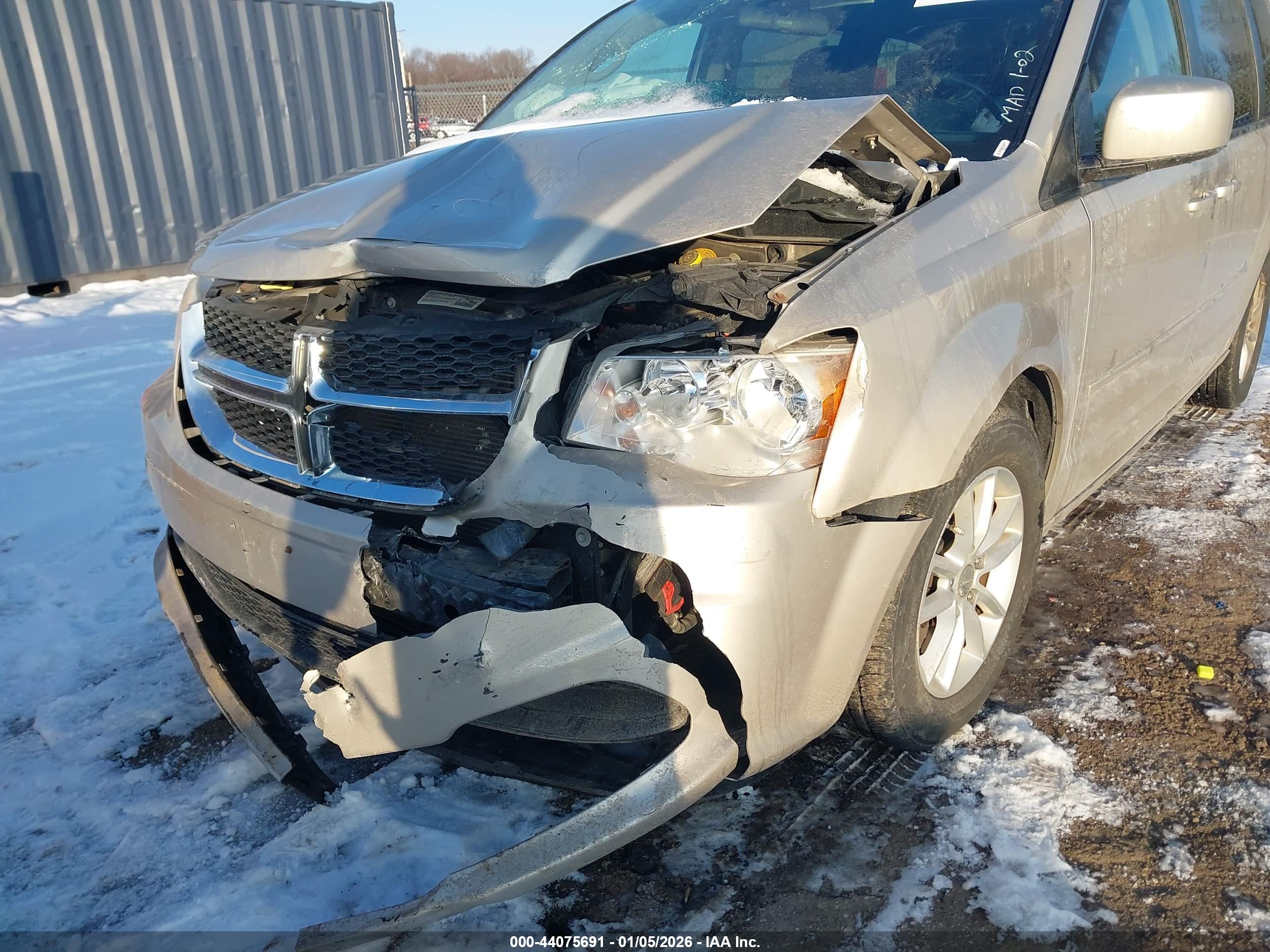 DODGE GRAND image 6