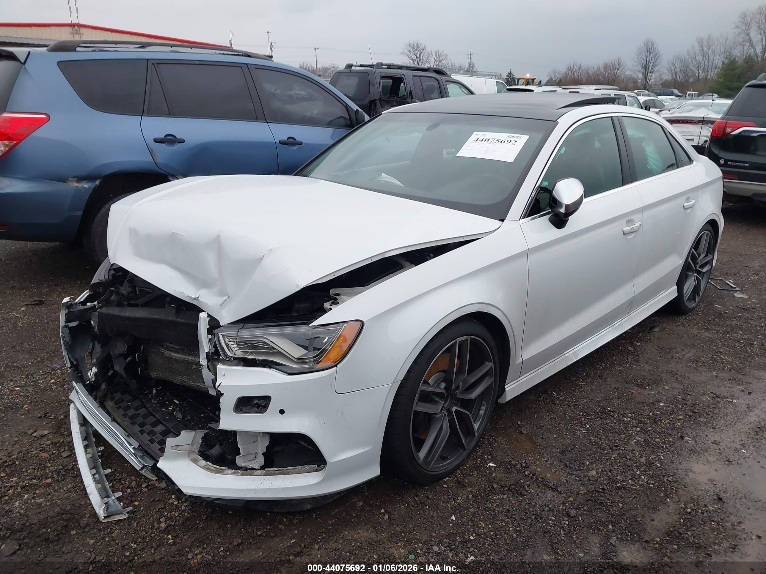 AUDI S3 image 2