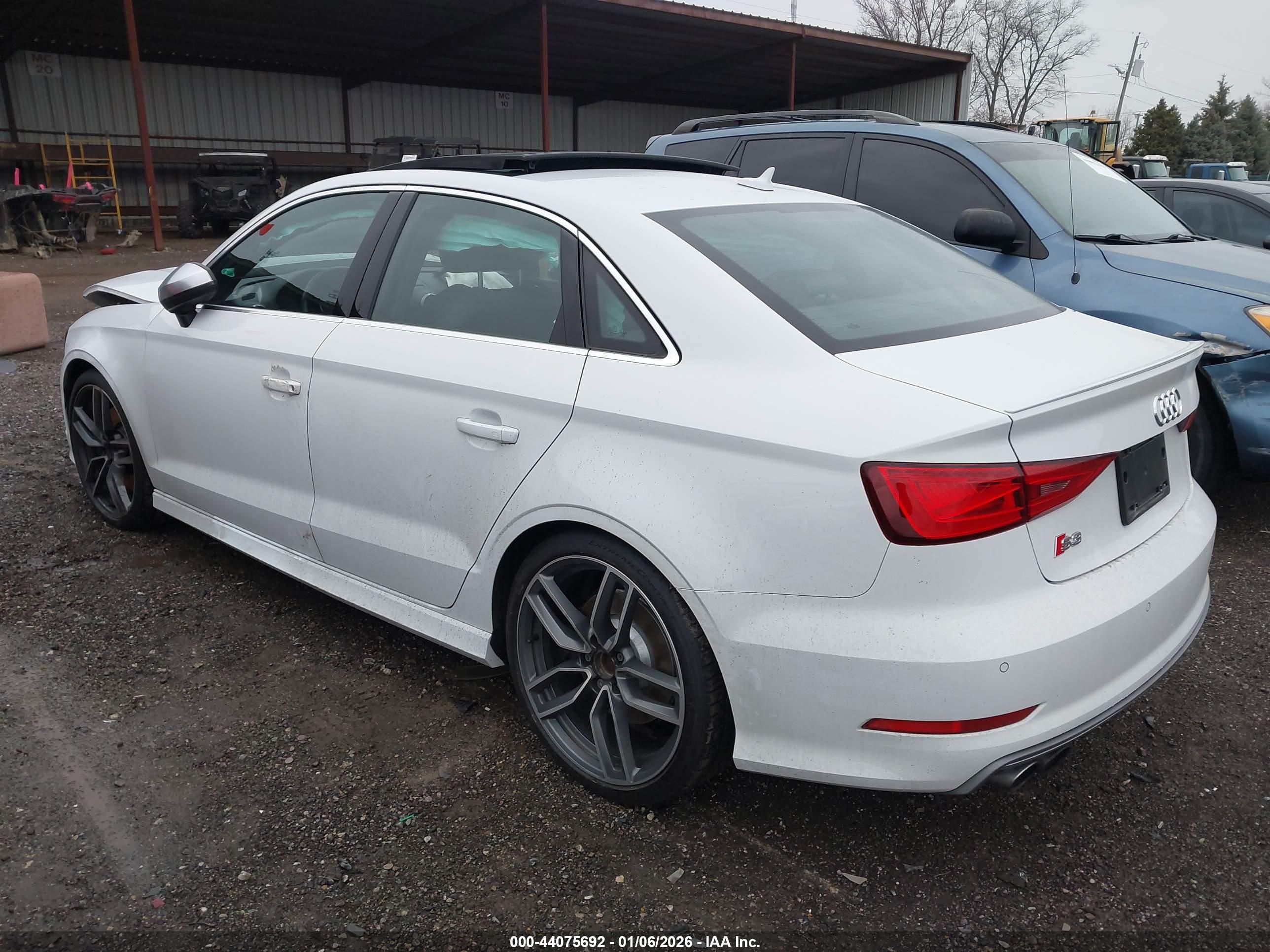 AUDI S3 image 3