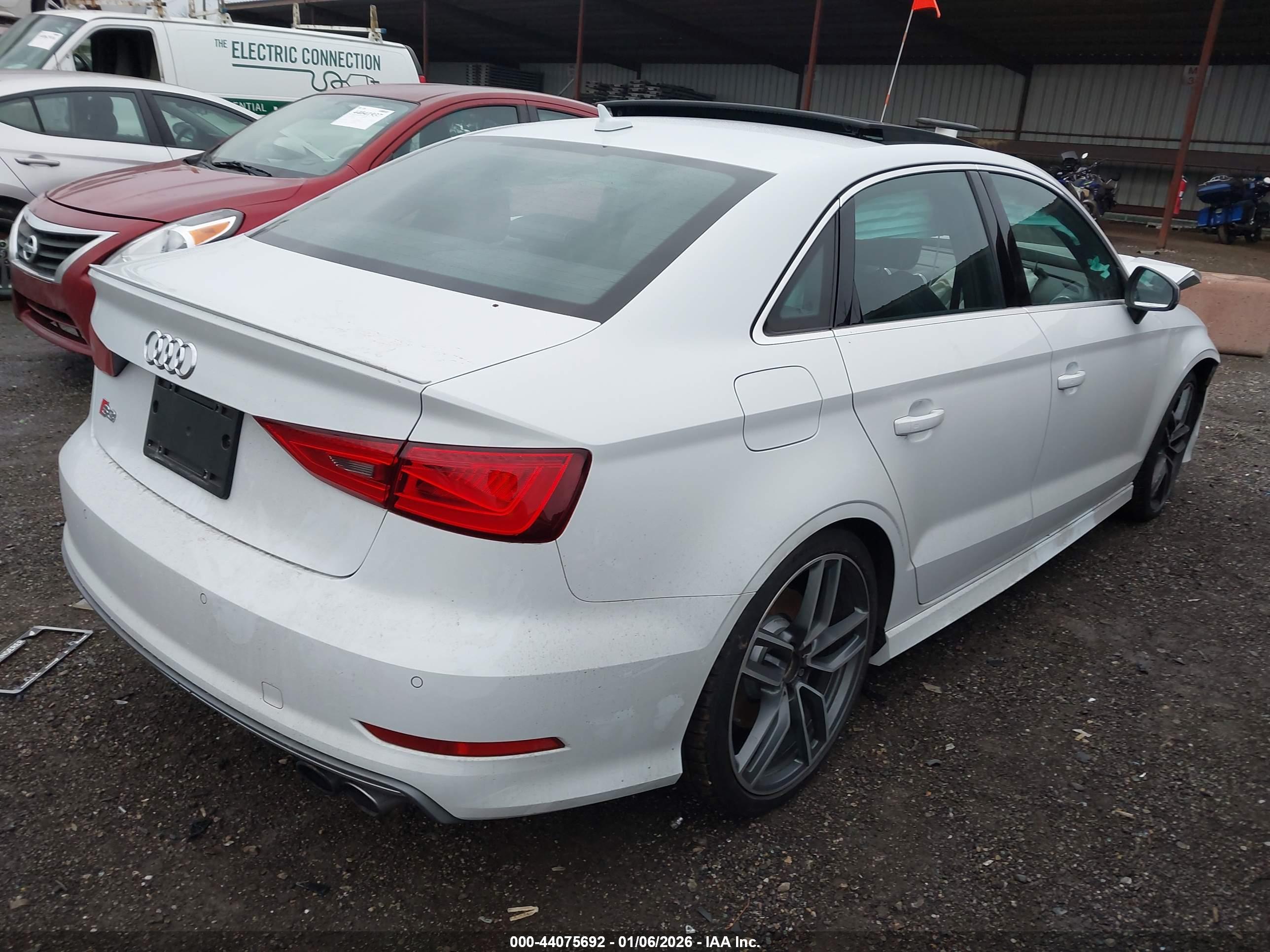 AUDI S3 image 4