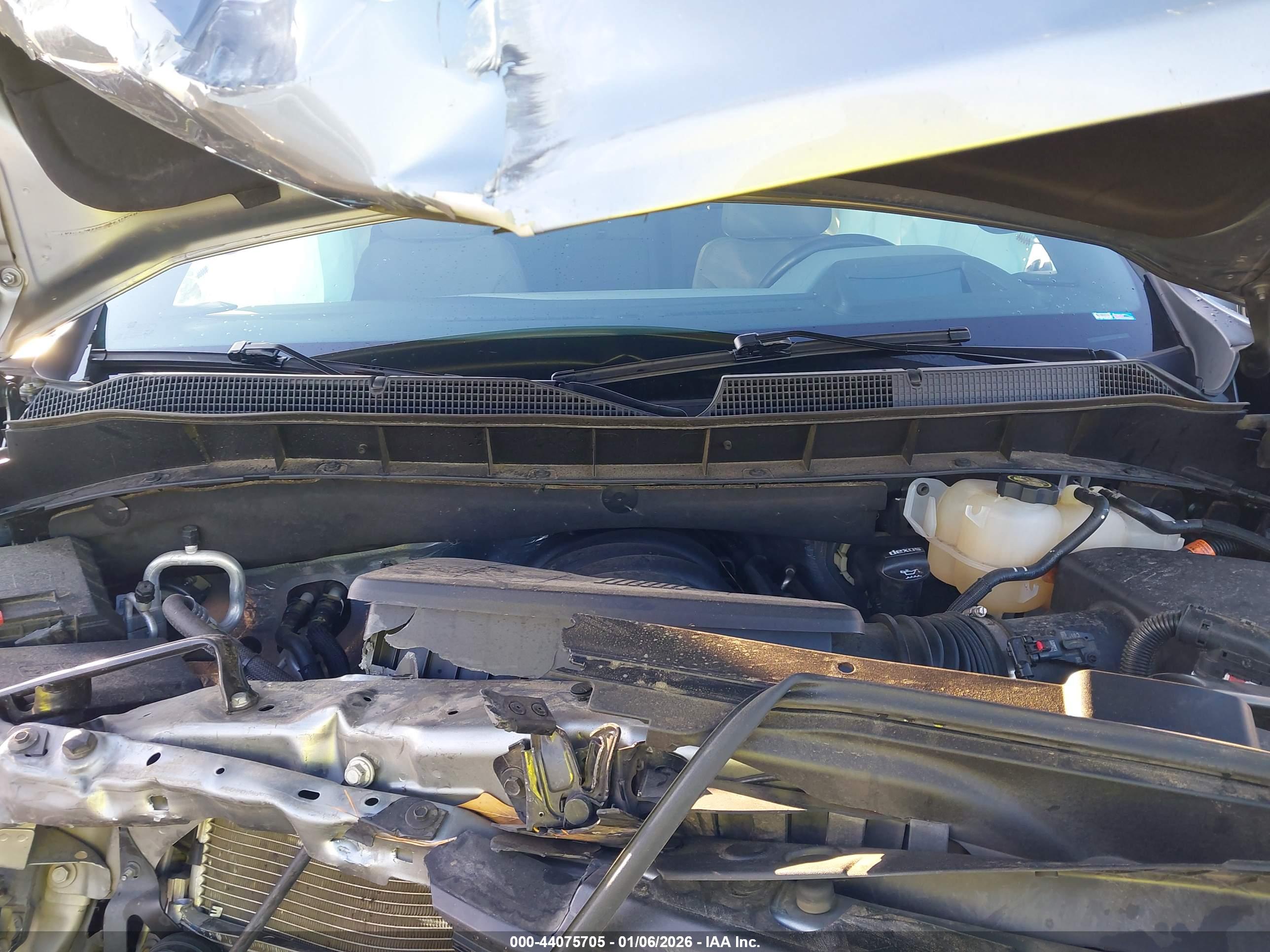 CHEVROLET SILVERADO image 10