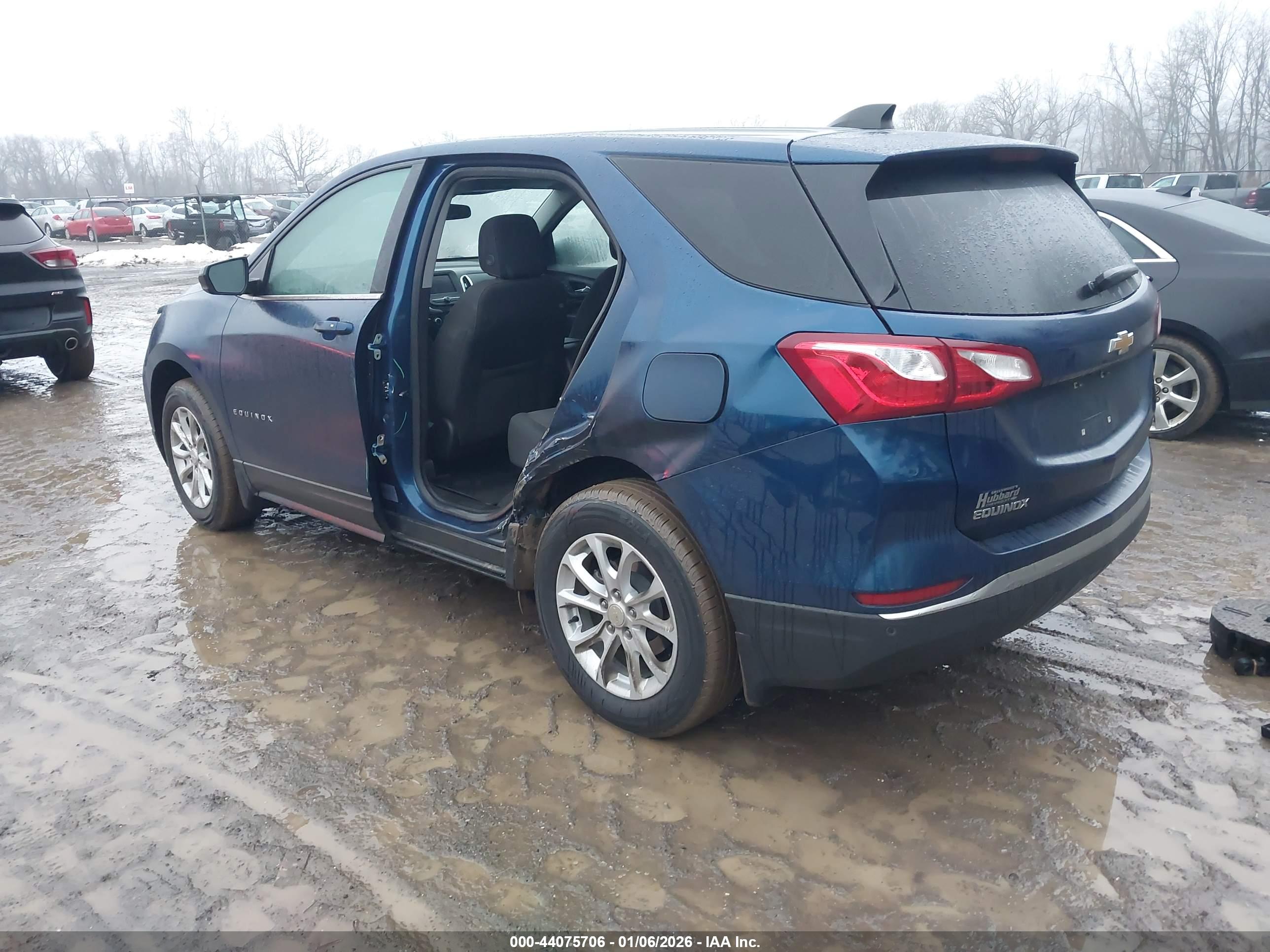 CHEVROLET EQUINOX image 3