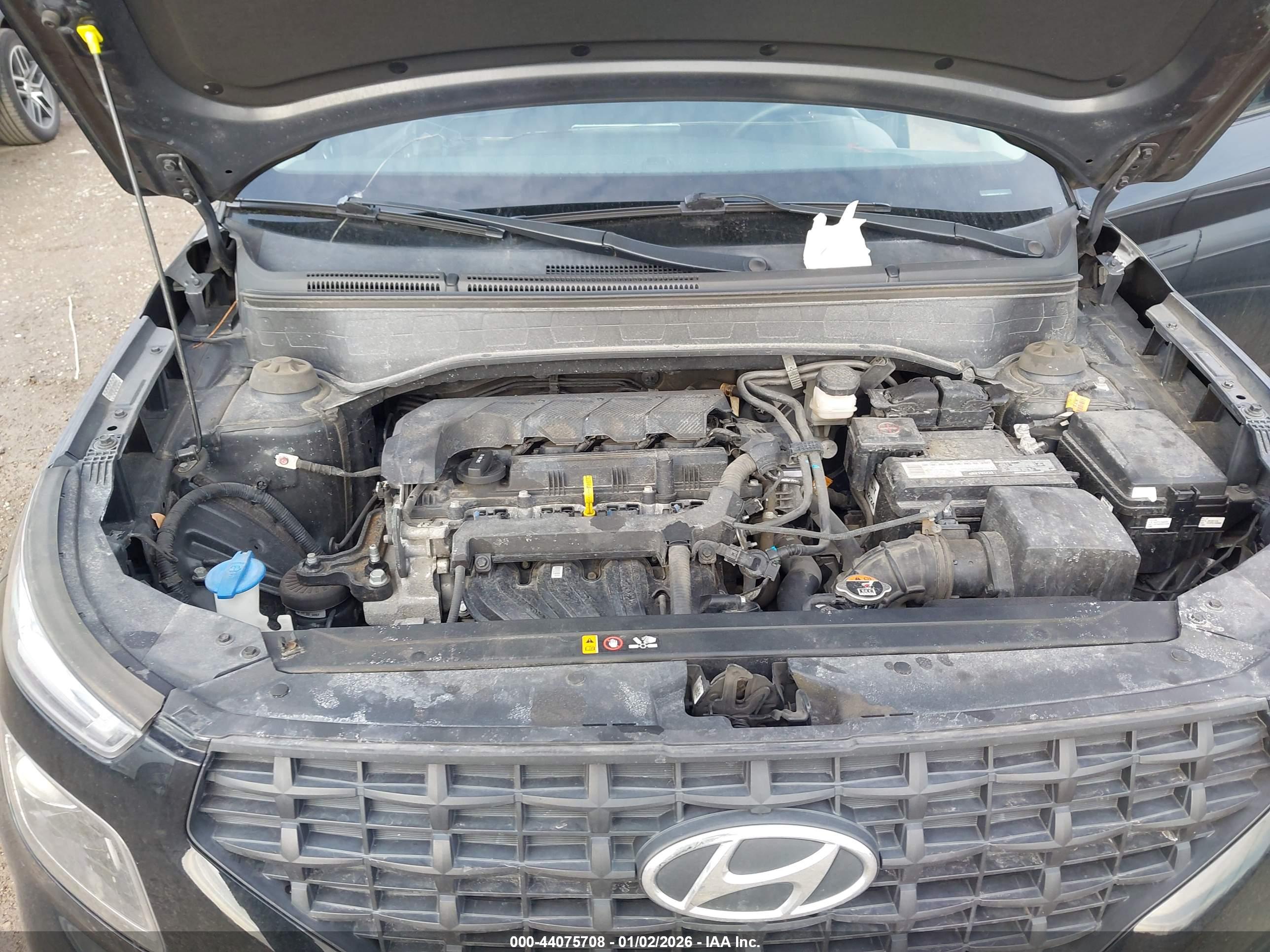 HYUNDAI VENUE image 10