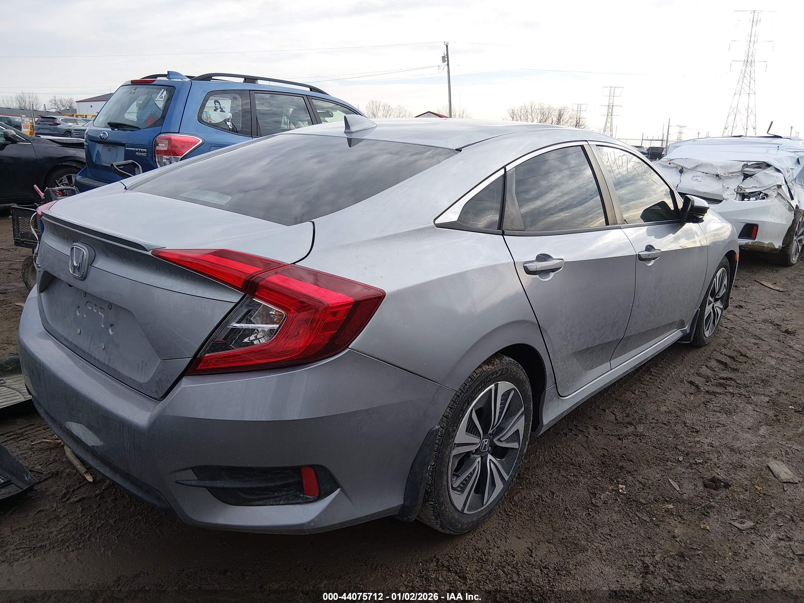 HONDA CIVIC image 4