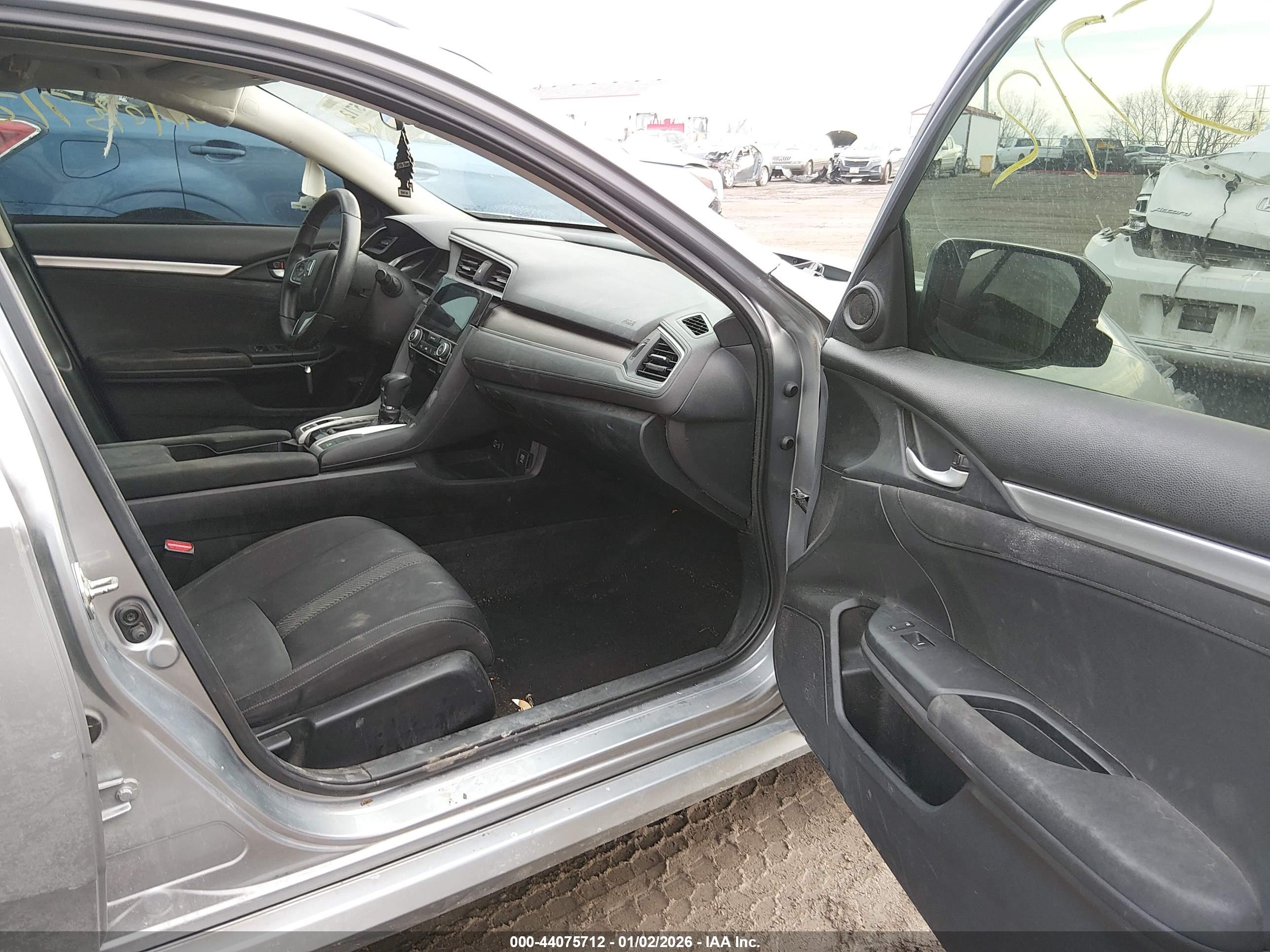 HONDA CIVIC image 5