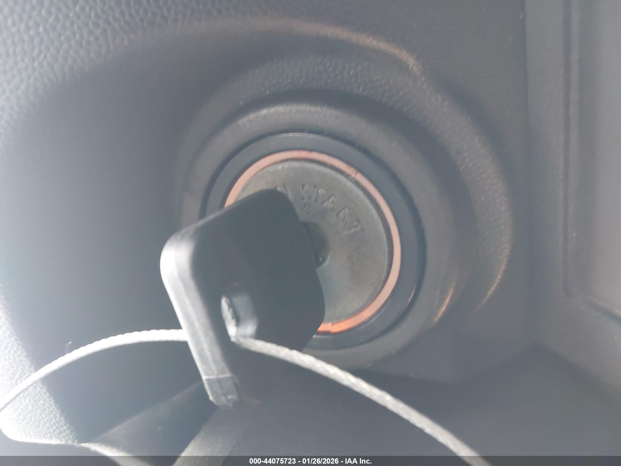 NISSAN XTERRA image 11