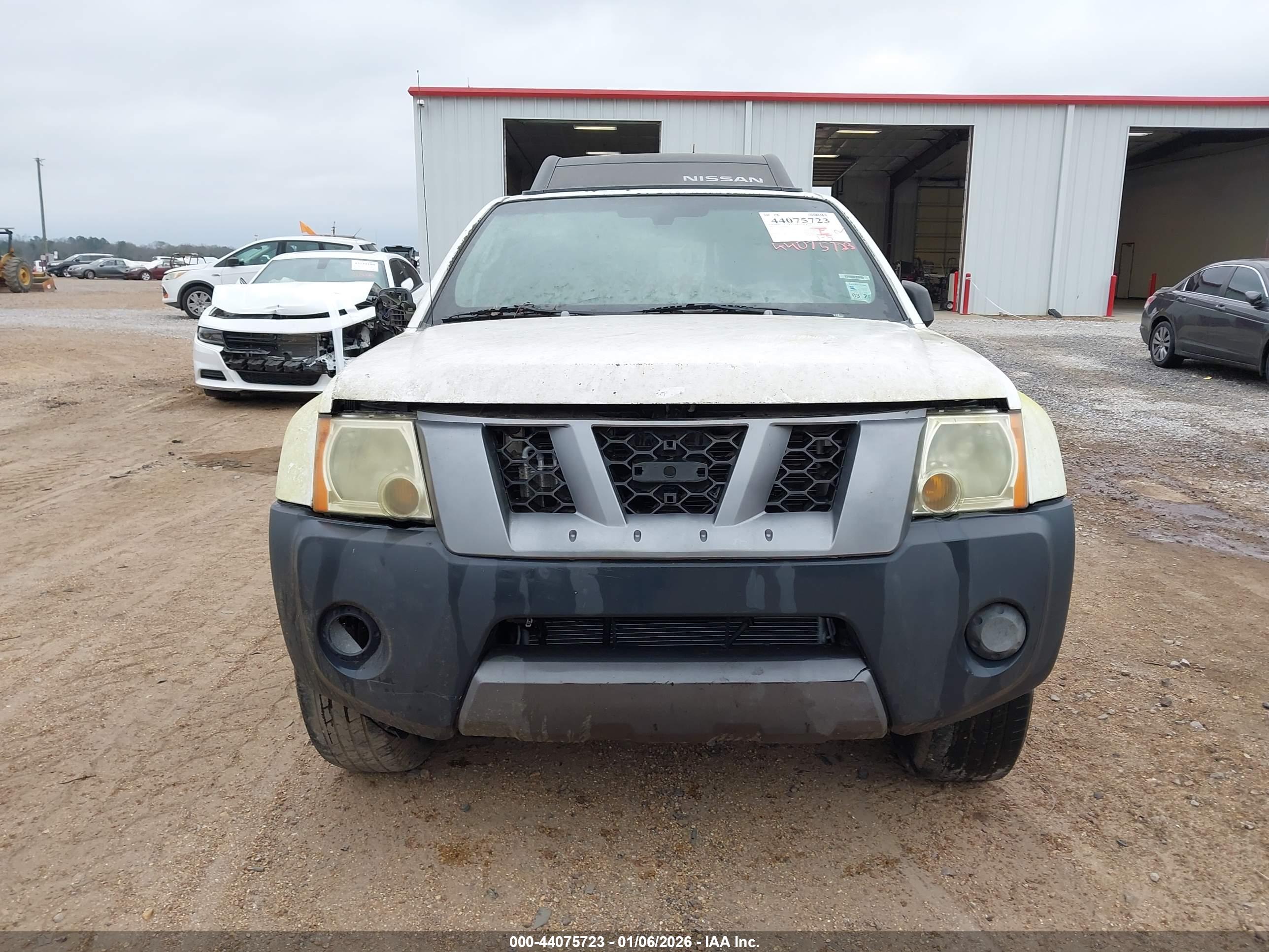 NISSAN XTERRA image 6
