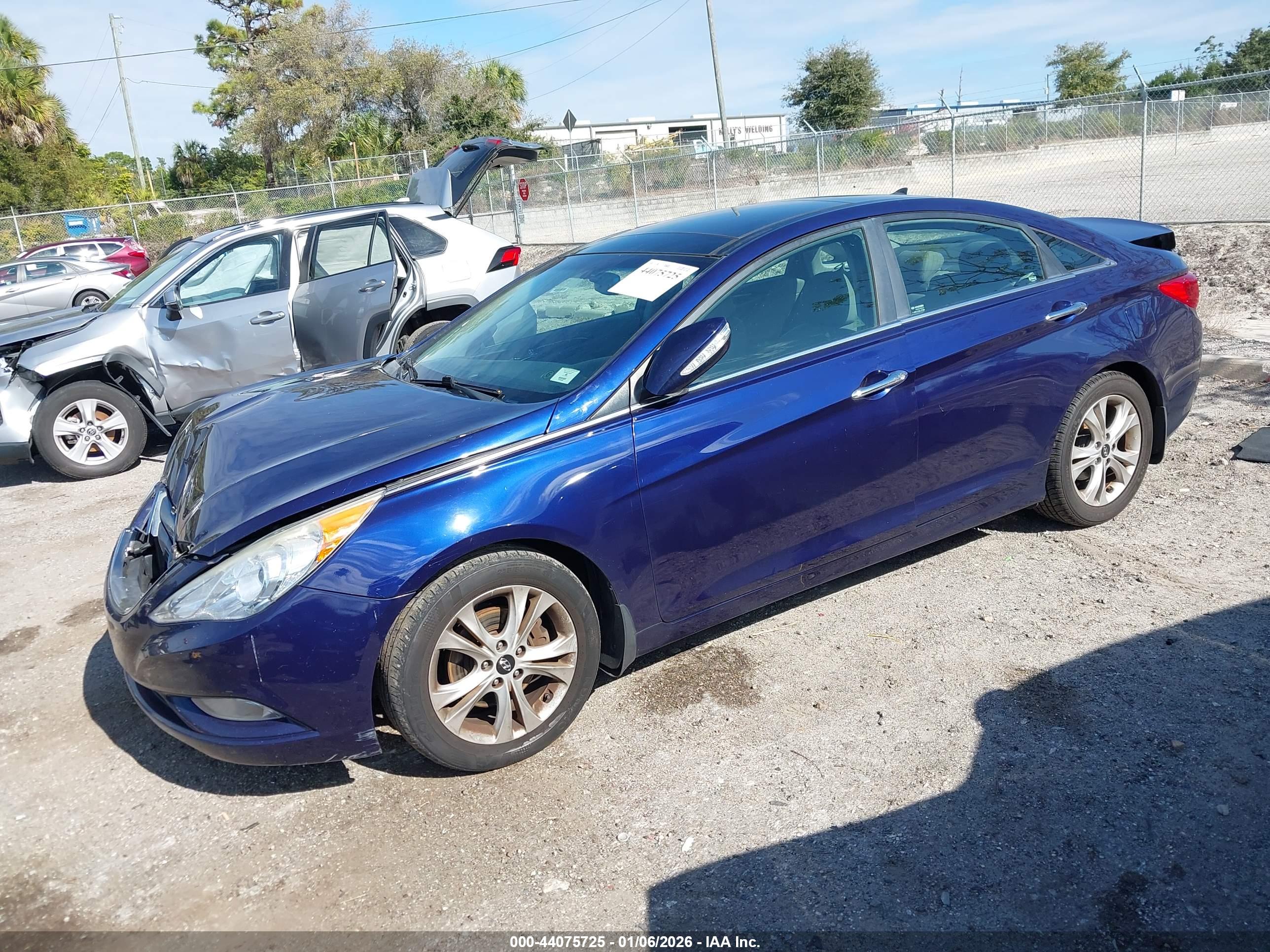 HYUNDAI SONATA image 2