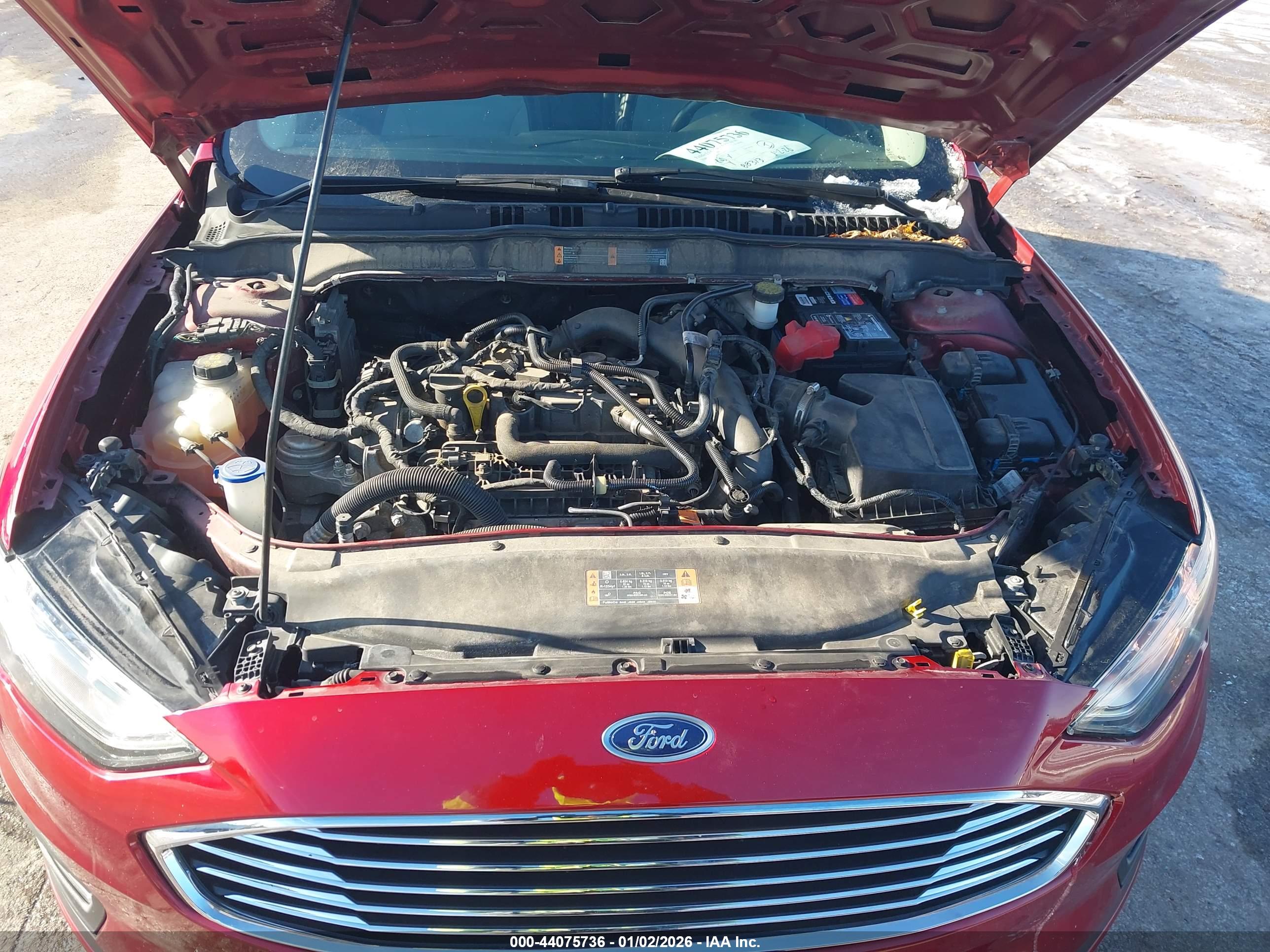 FORD FUSION image 10