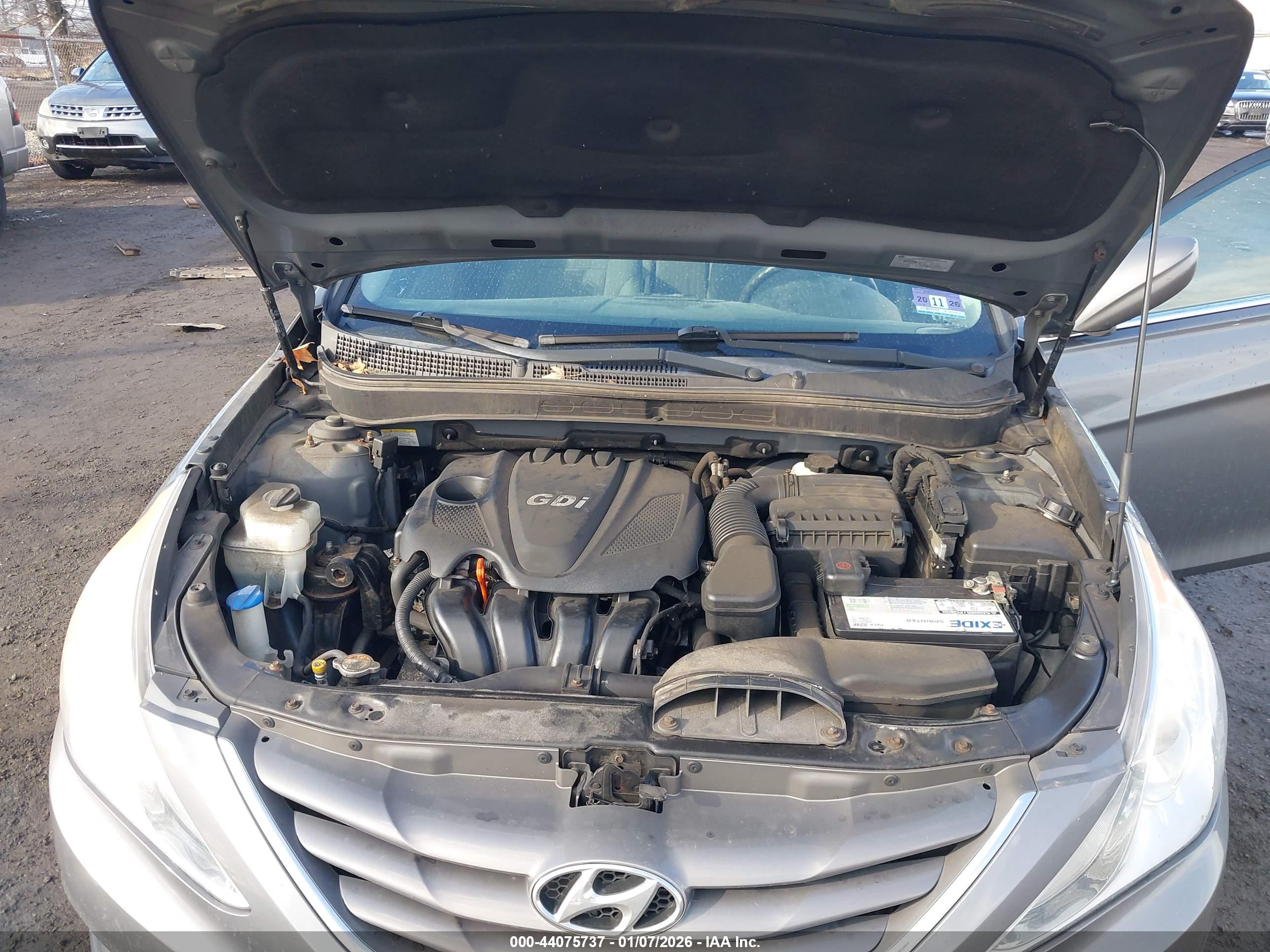 HYUNDAI SONATA image 10
