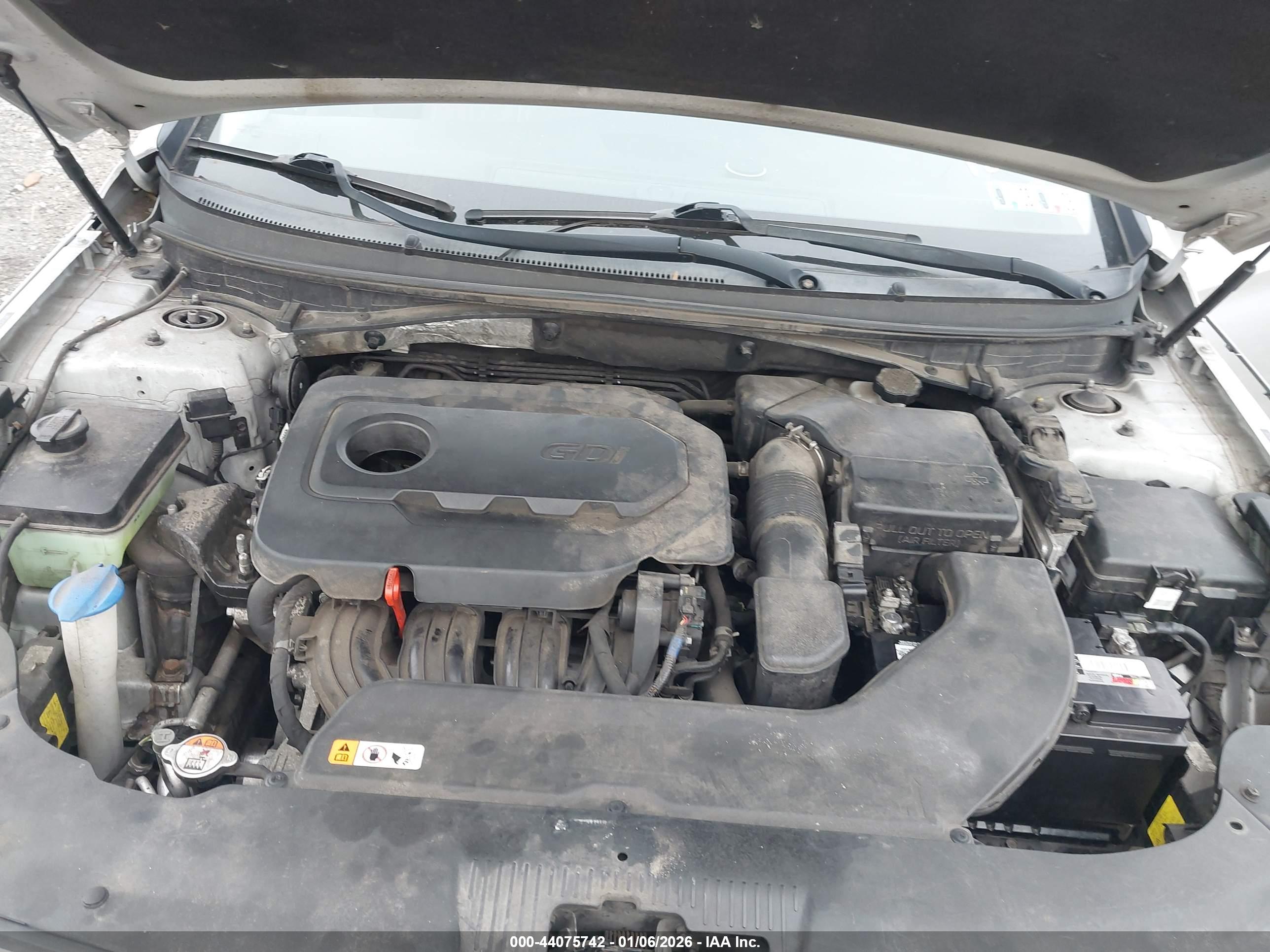HYUNDAI SONATA image 10