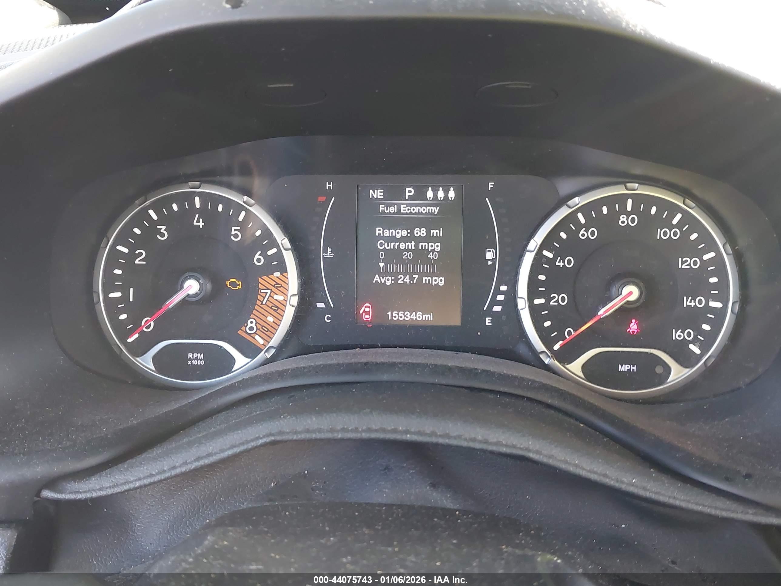 JEEP RENEGADE image 7