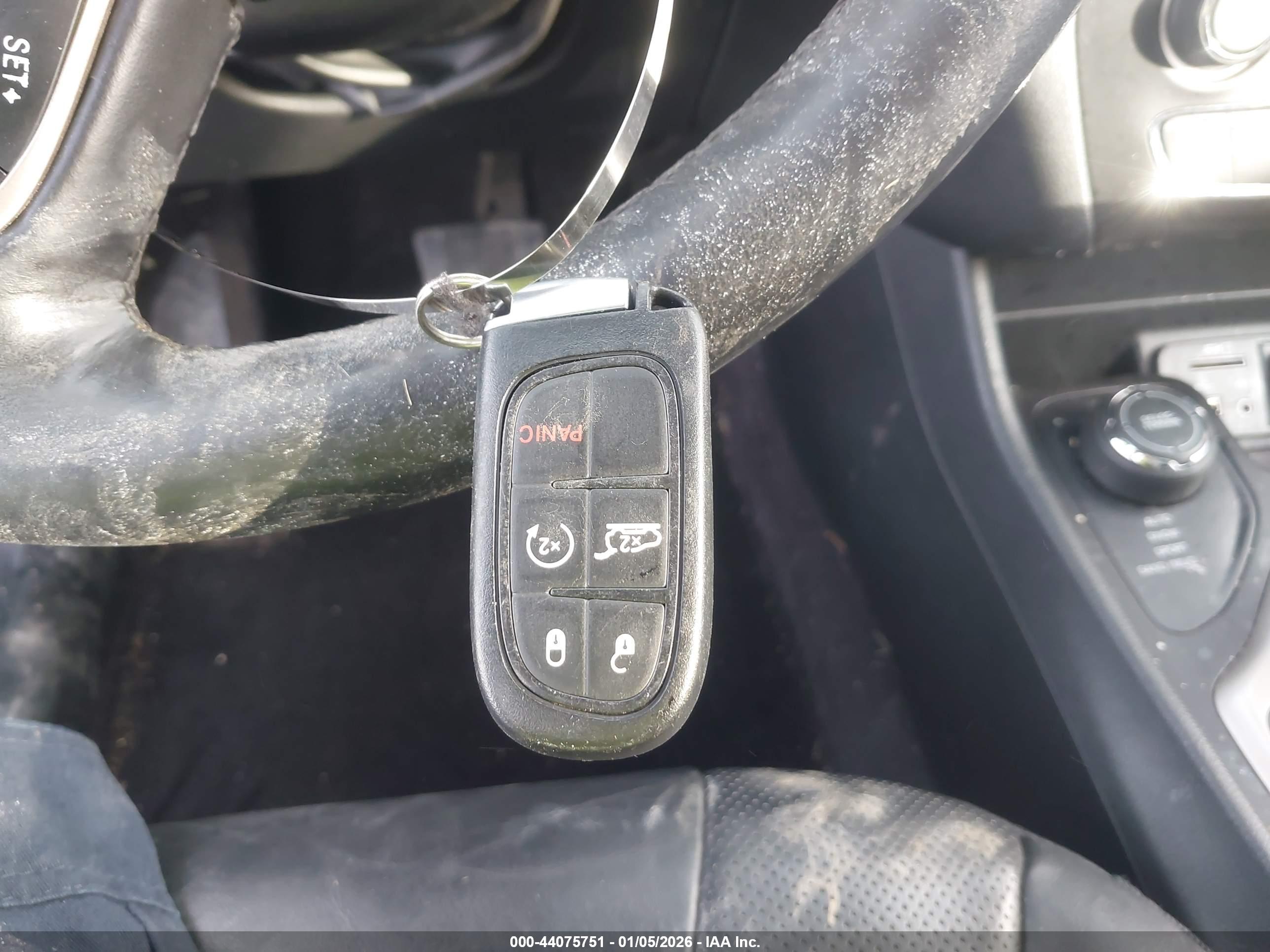JEEP CHEROKEE image 11