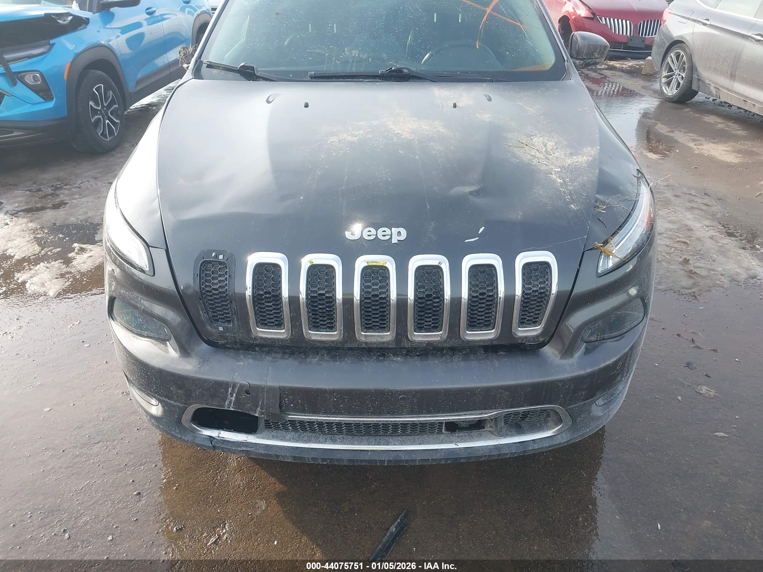 JEEP CHEROKEE image 6