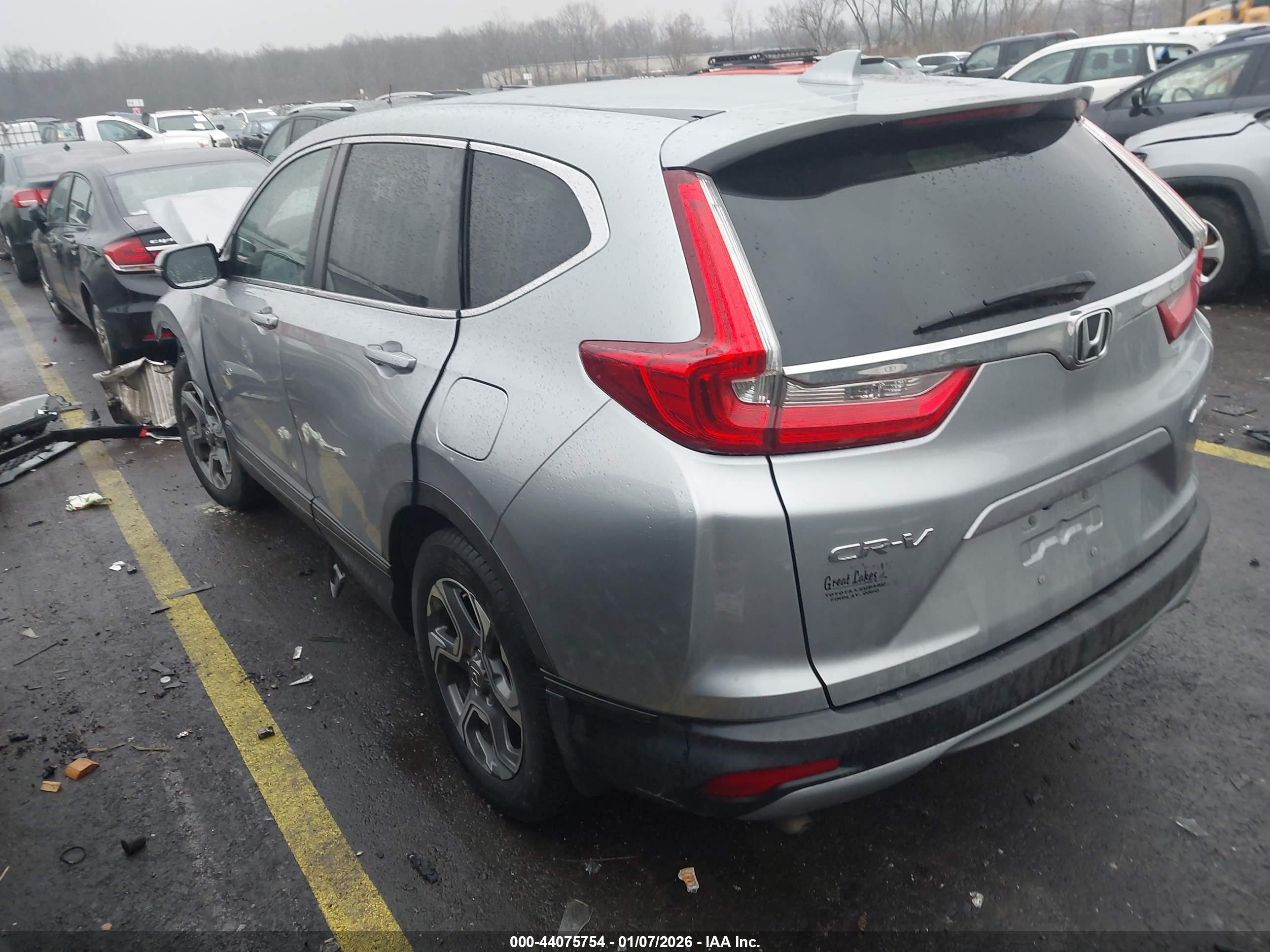 HONDA CR-V image 3
