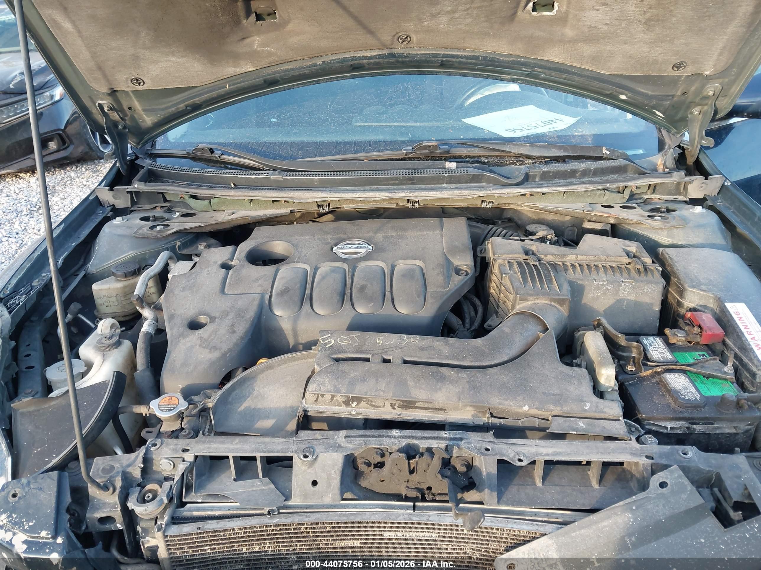 NISSAN ALTIMA image 10