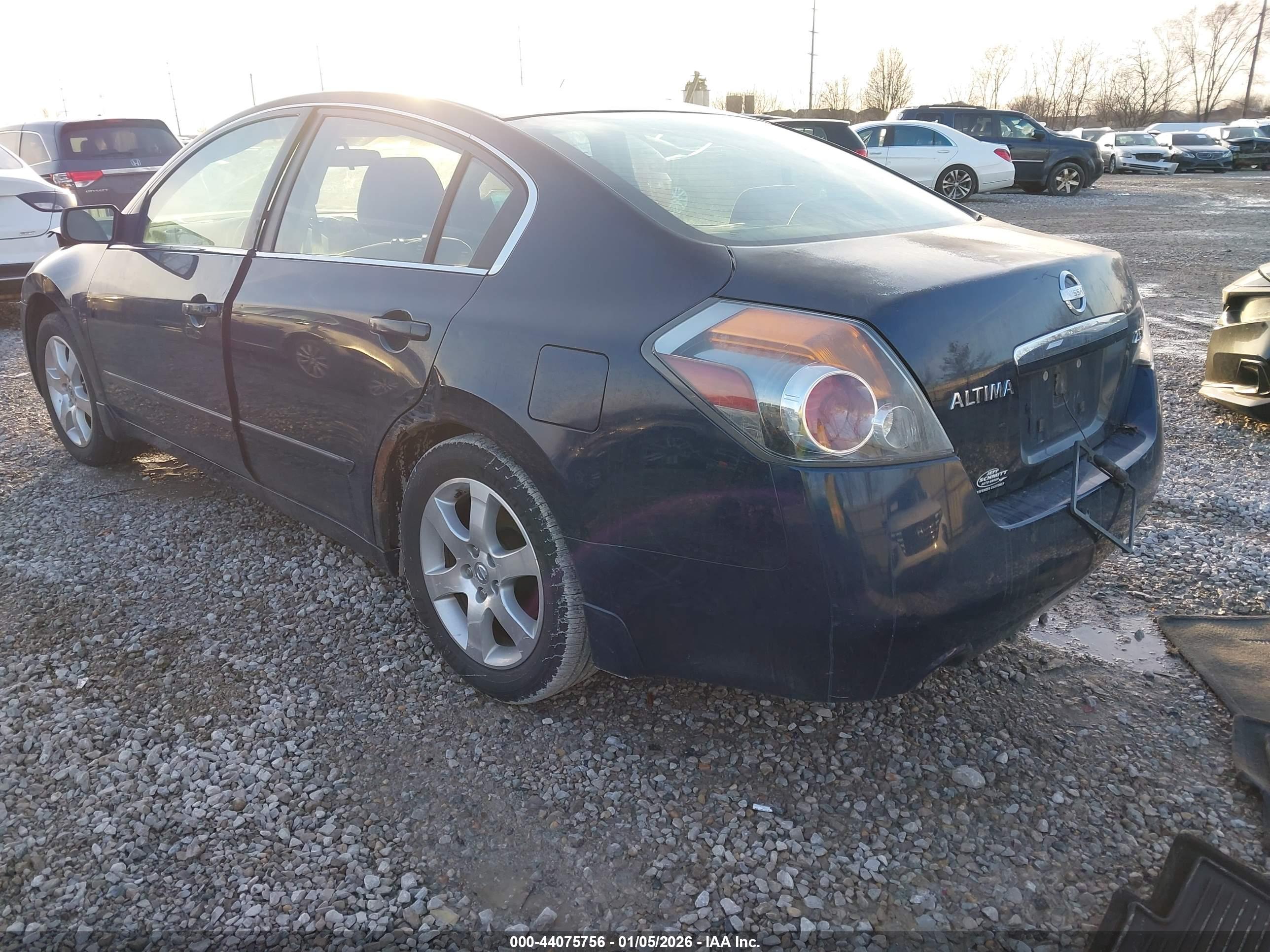NISSAN ALTIMA image 3