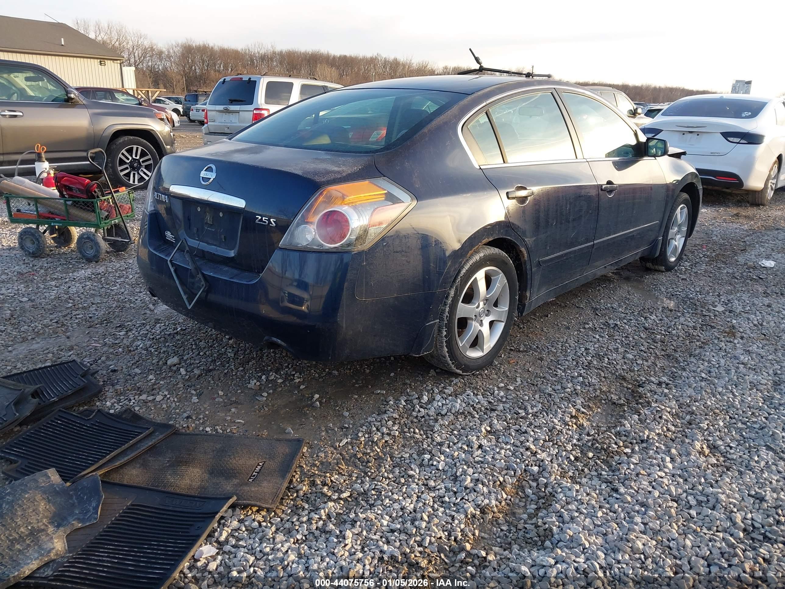 NISSAN ALTIMA image 4