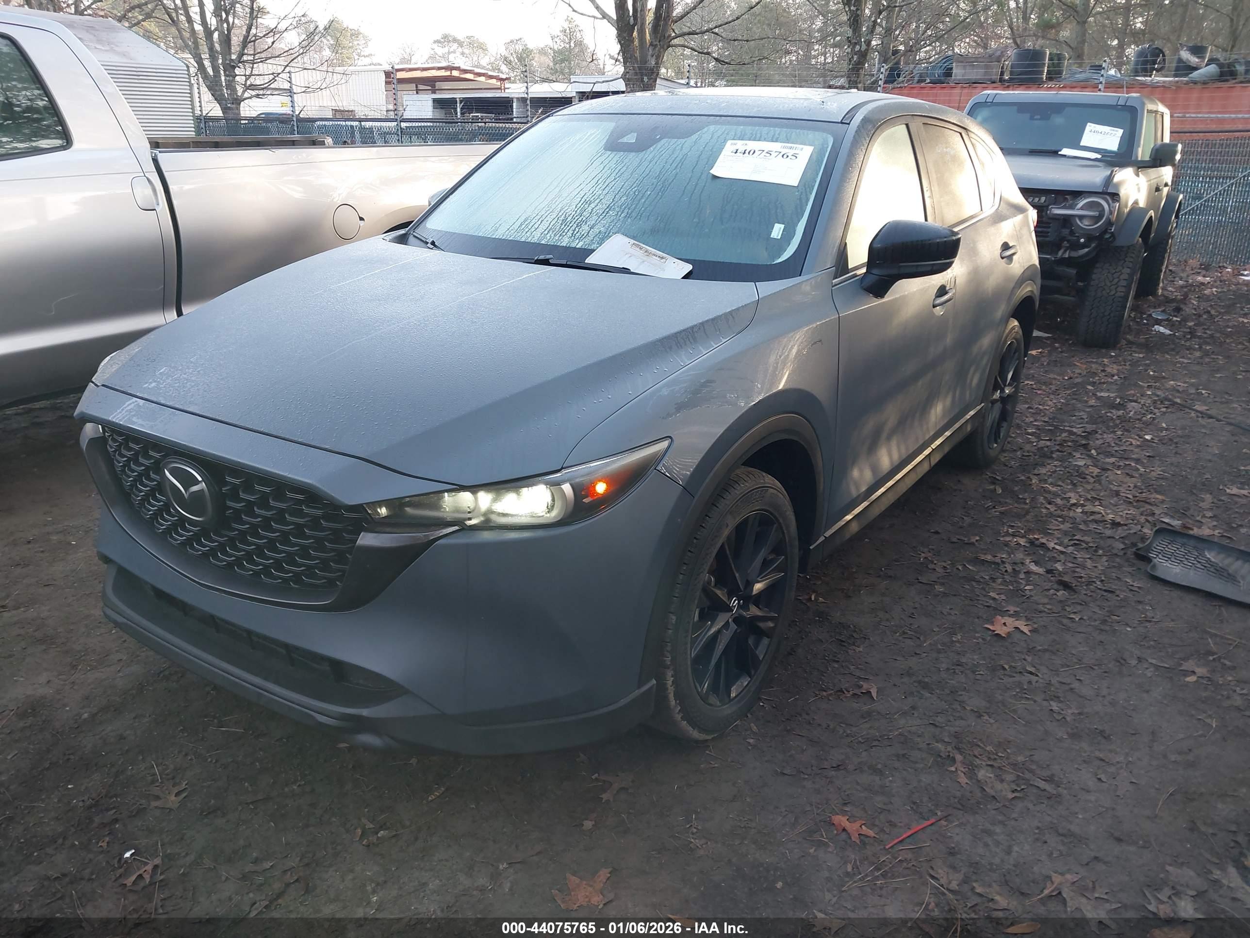 MAZDA CX-5 image 2