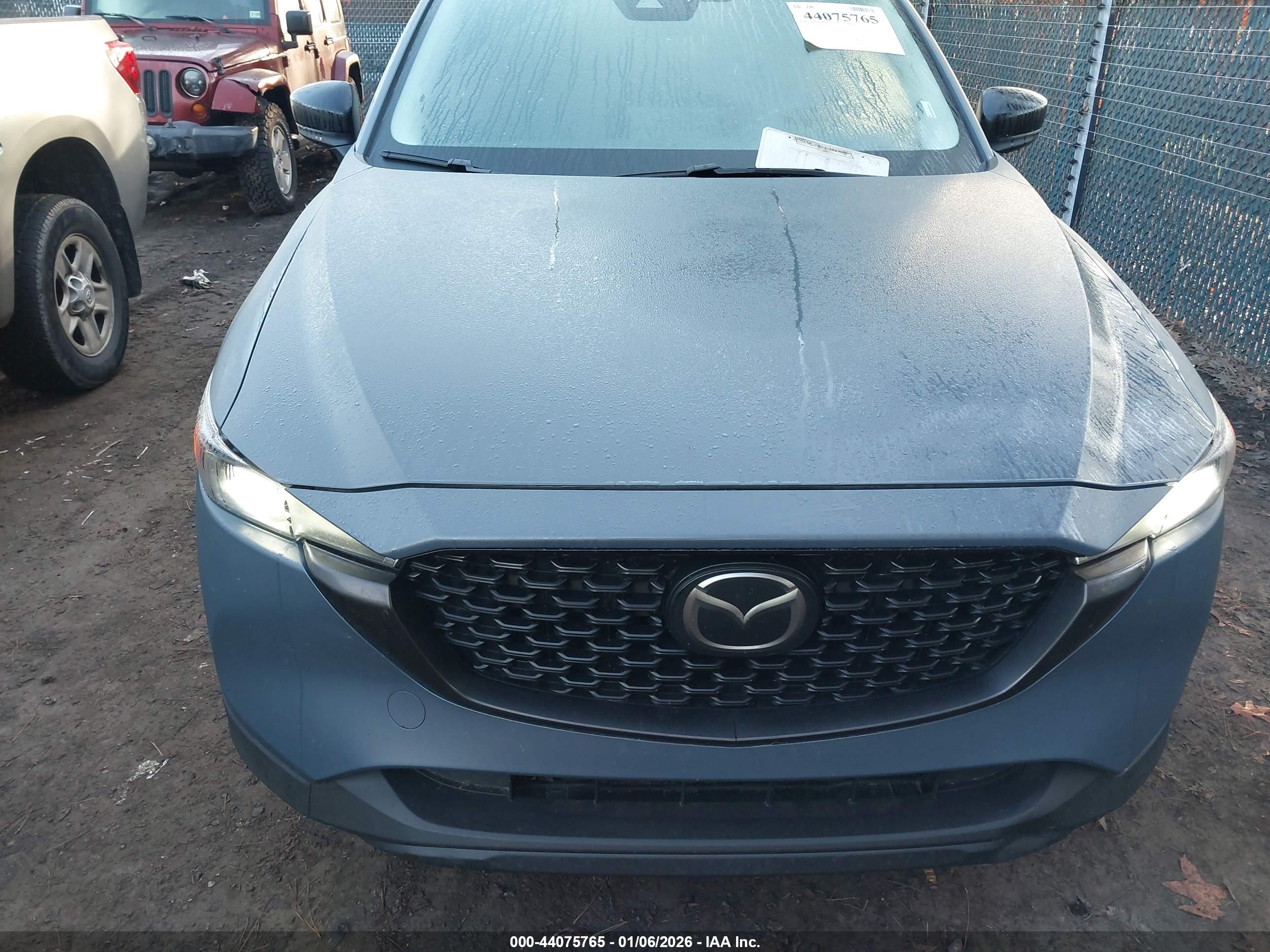 MAZDA CX-5 image 6