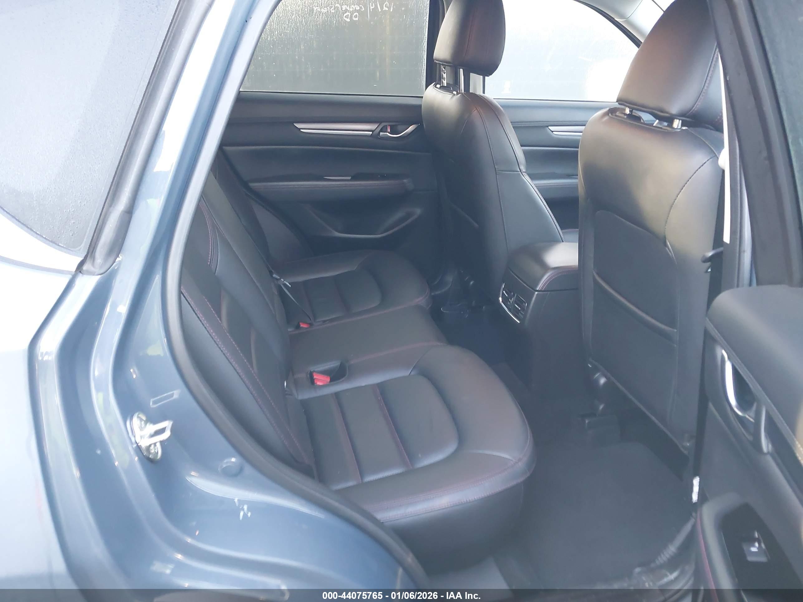 MAZDA CX-5 image 8