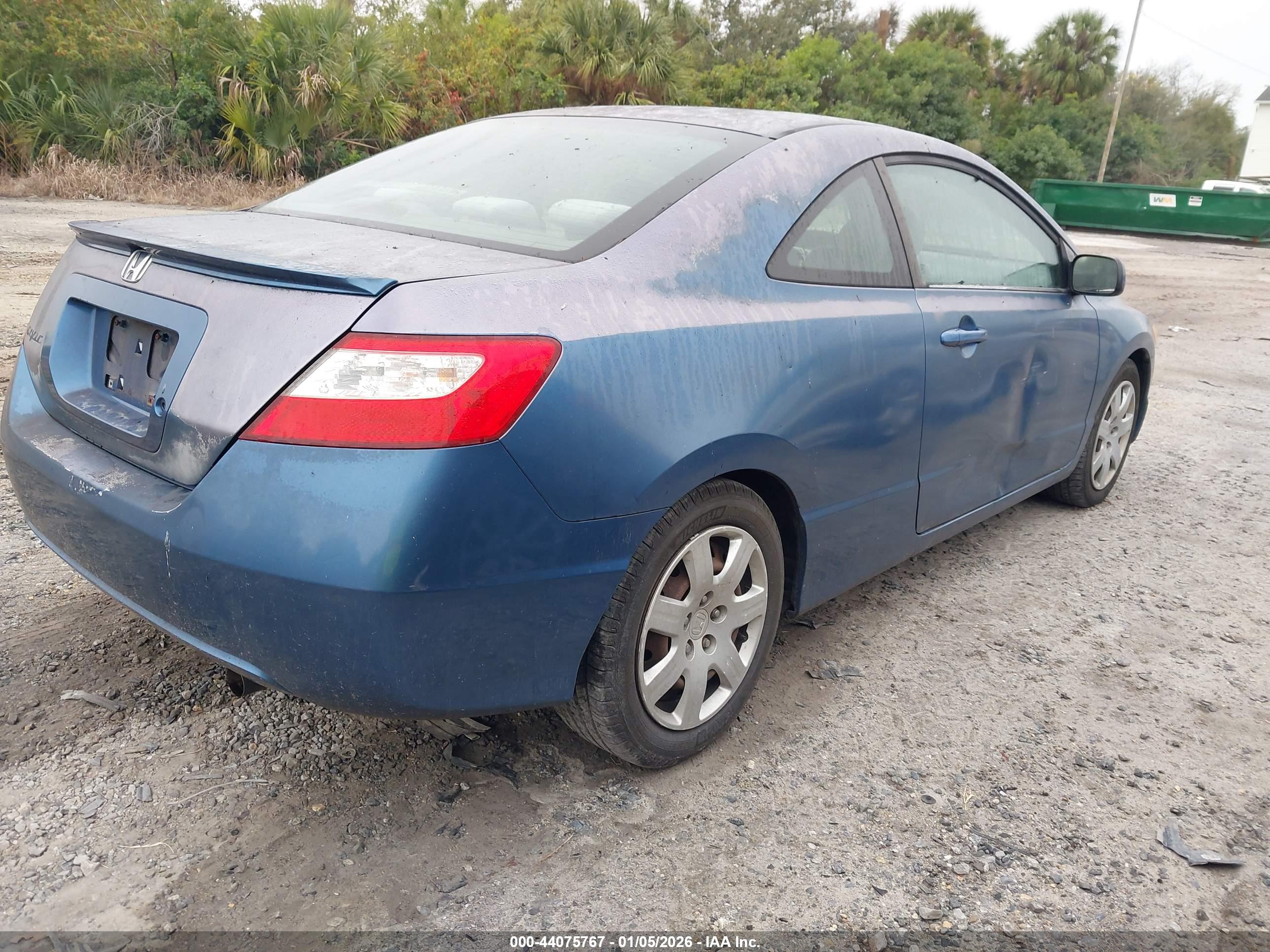 HONDA CIVIC image 4
