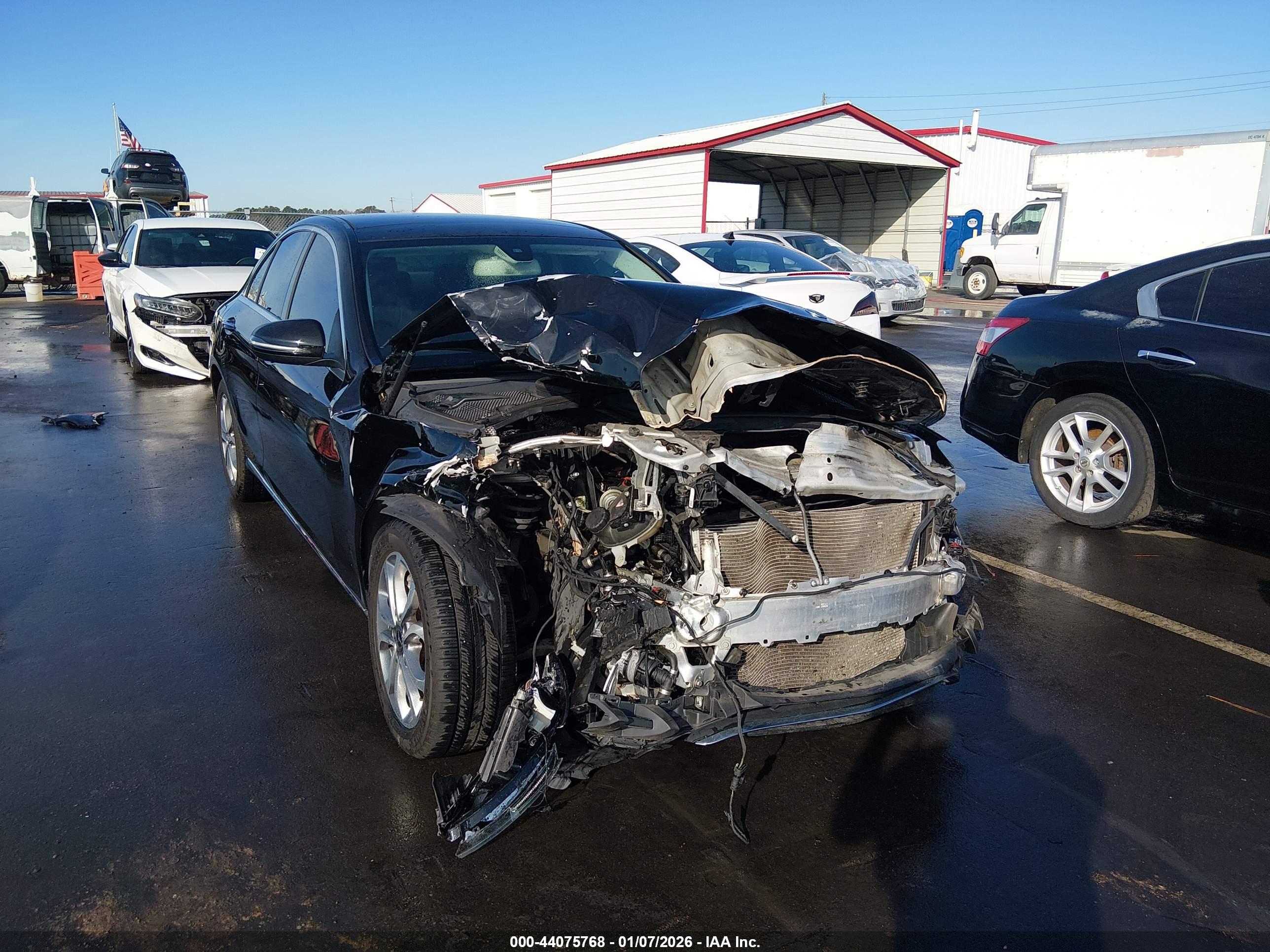 MERCEDES-BENZ C image 6