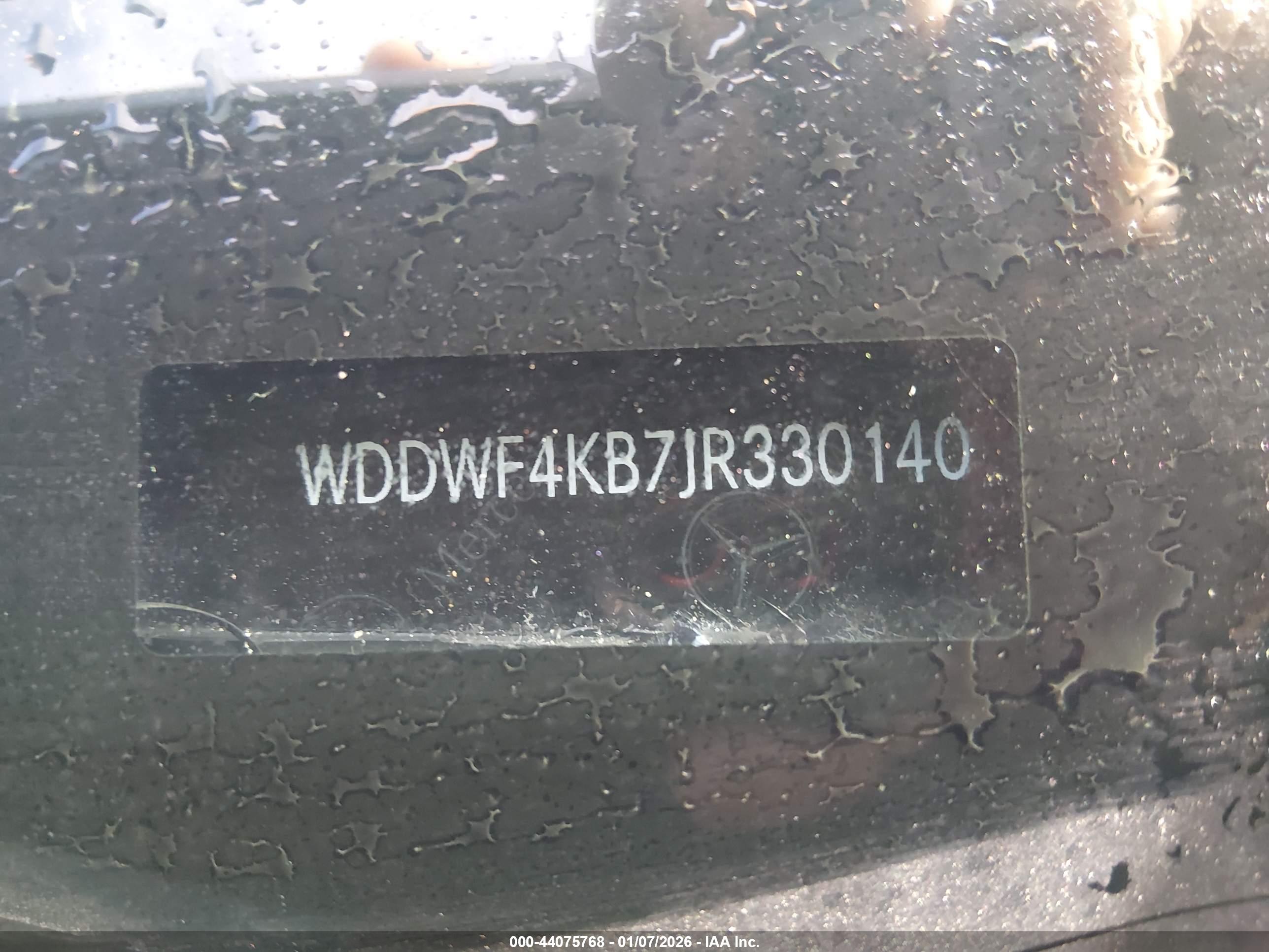 MERCEDES-BENZ C image 9