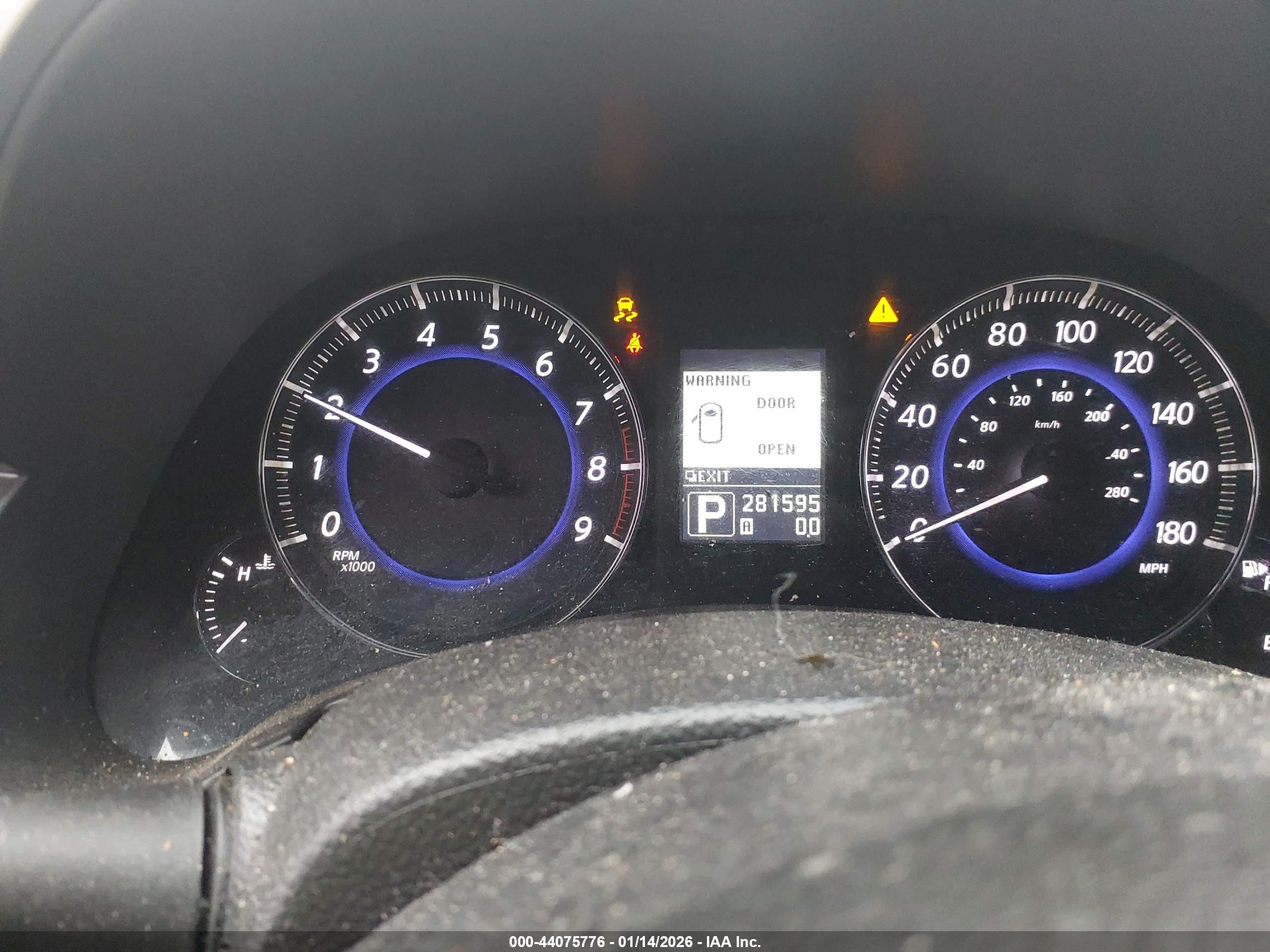 INFINITI FX35 image 7