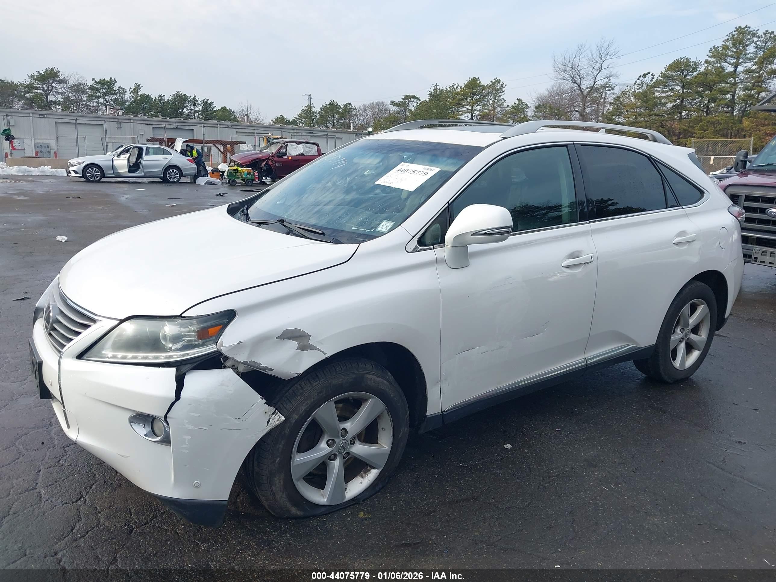 LEXUS RX image 6