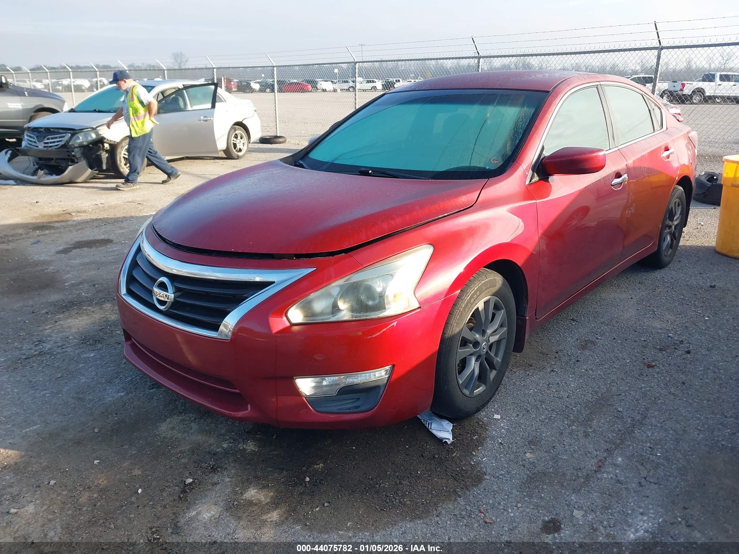 NISSAN ALTIMA image 2